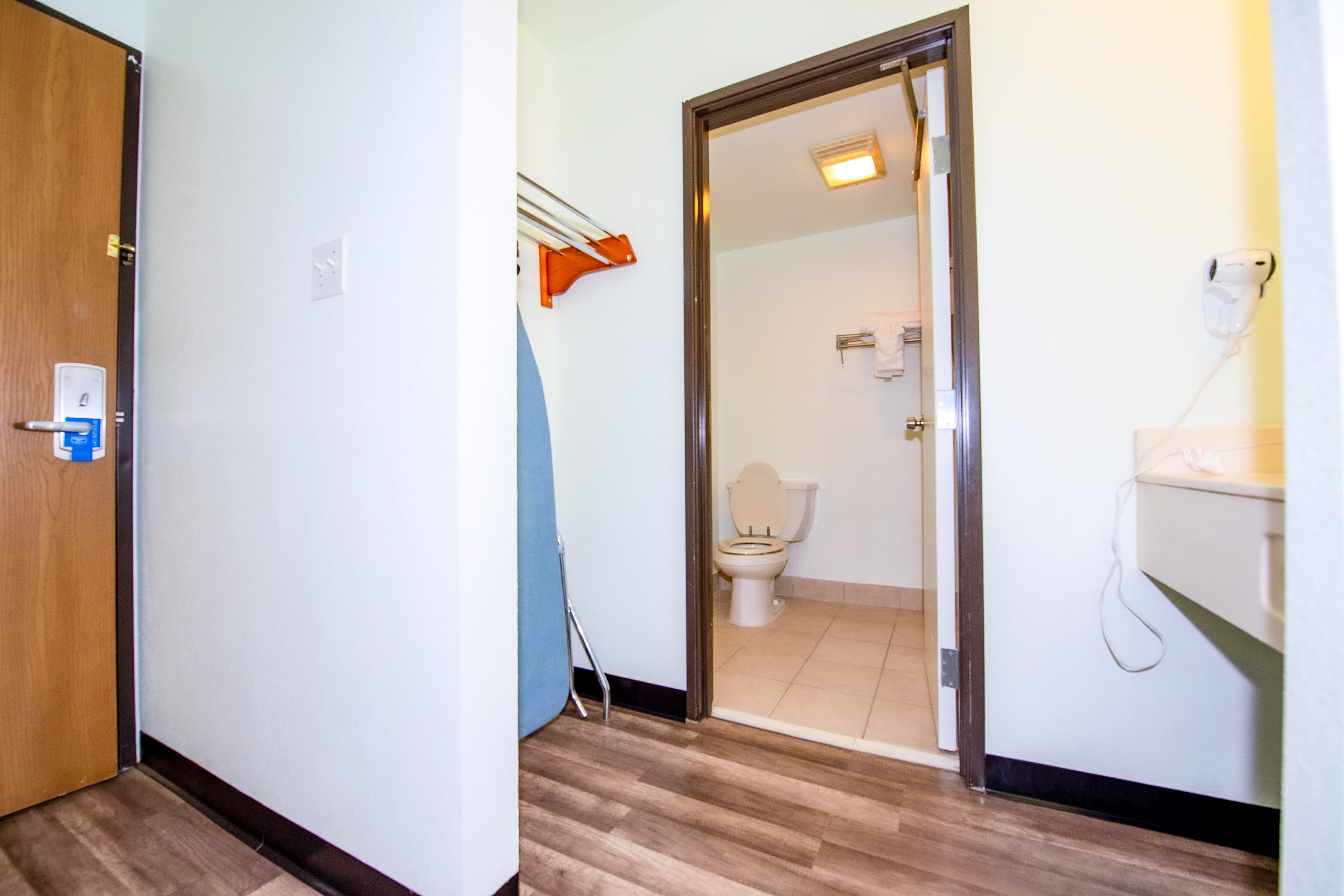 Rodeway Inn Central Colorado Springs — 29