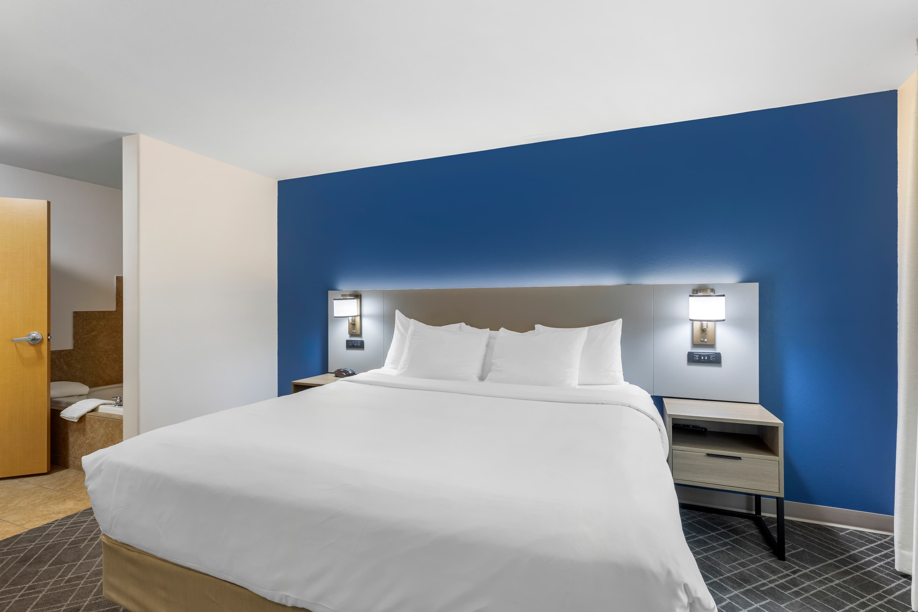 Comfort Inn & Suites Glenwood Springs On The River — 7