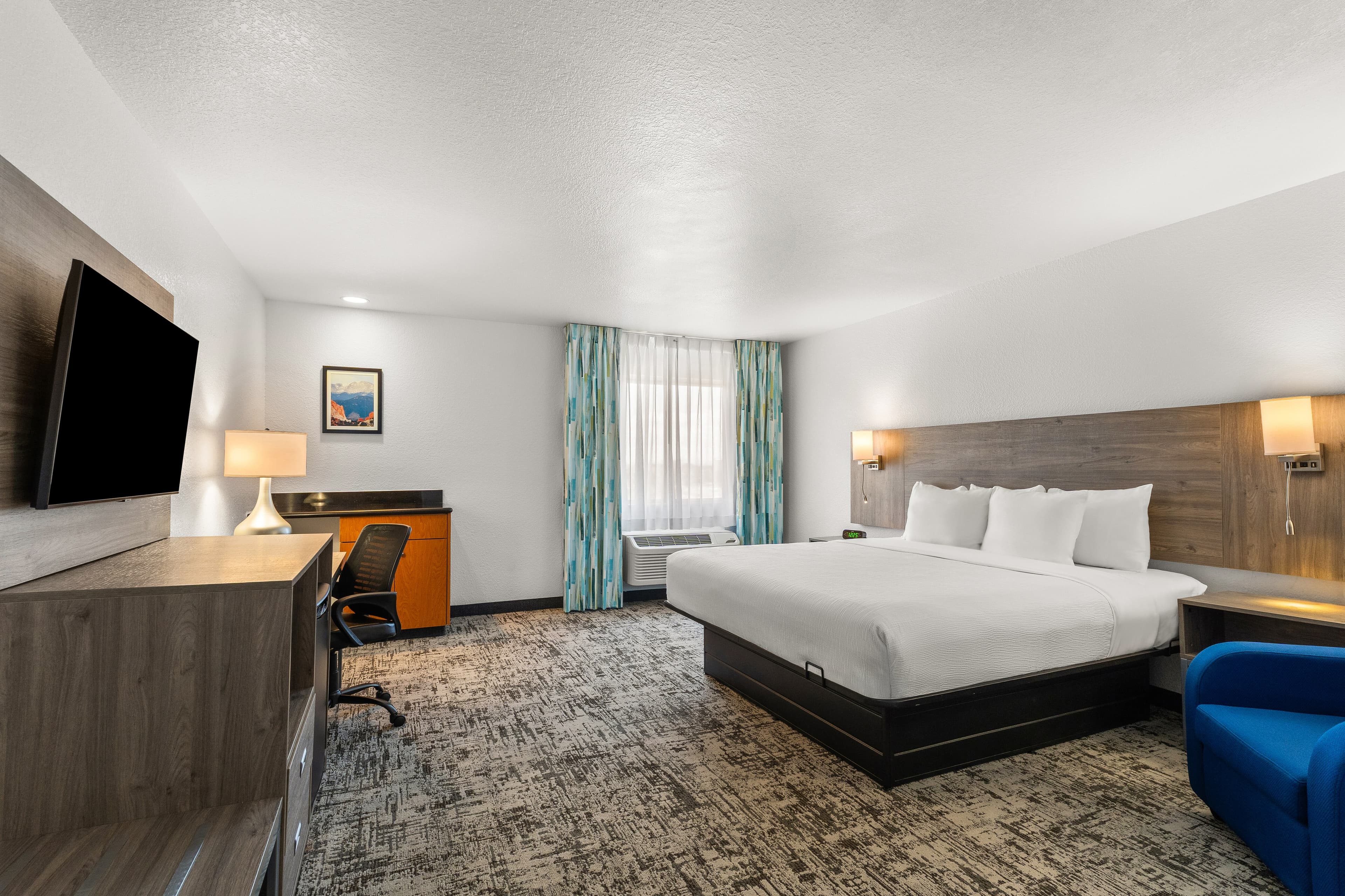Quality Inn & Suites Denver International Airport - Image 2