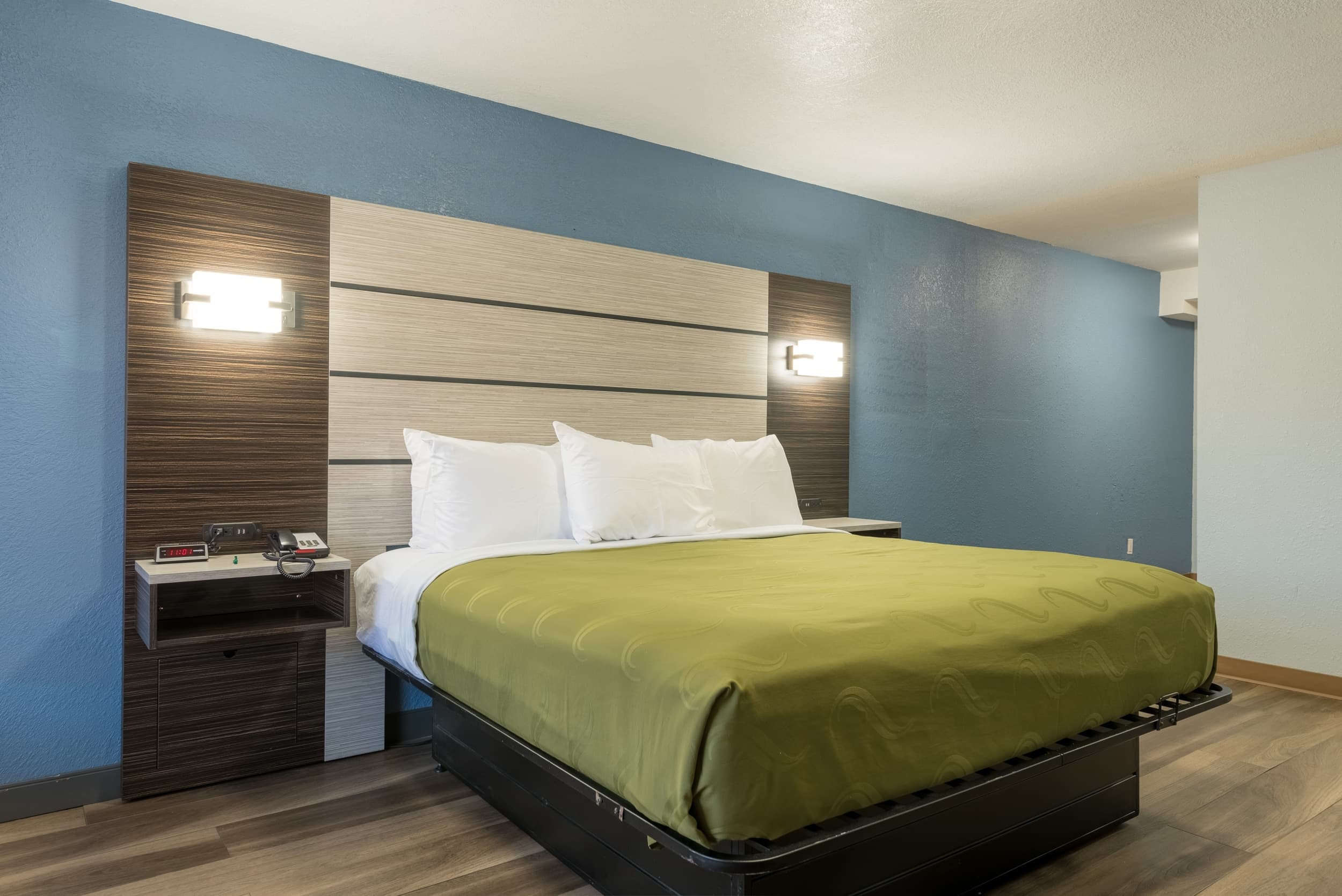 Quality Inn & Suites Manitou Springs at Pikes Peak — 22