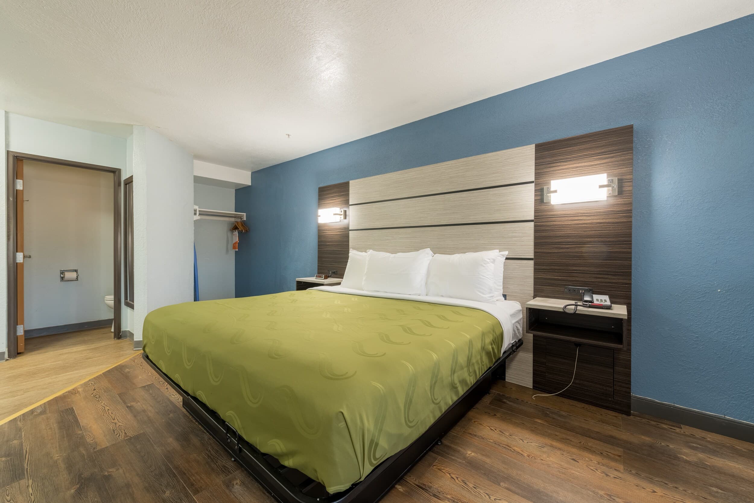 Quality Inn & Suites Manitou Springs at Pikes Peak — 29