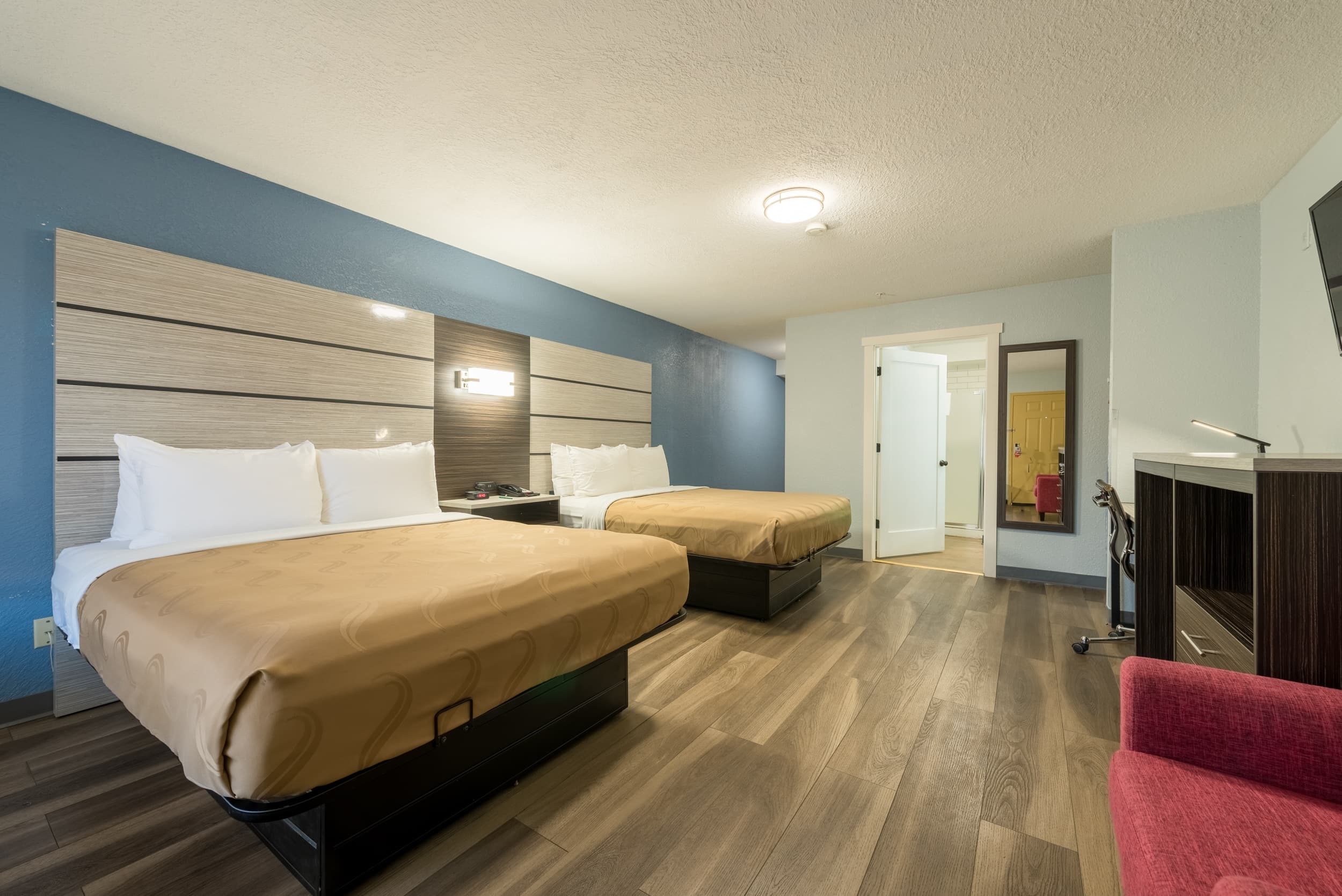 Quality Inn & Suites Manitou Springs at Pikes Peak — 30