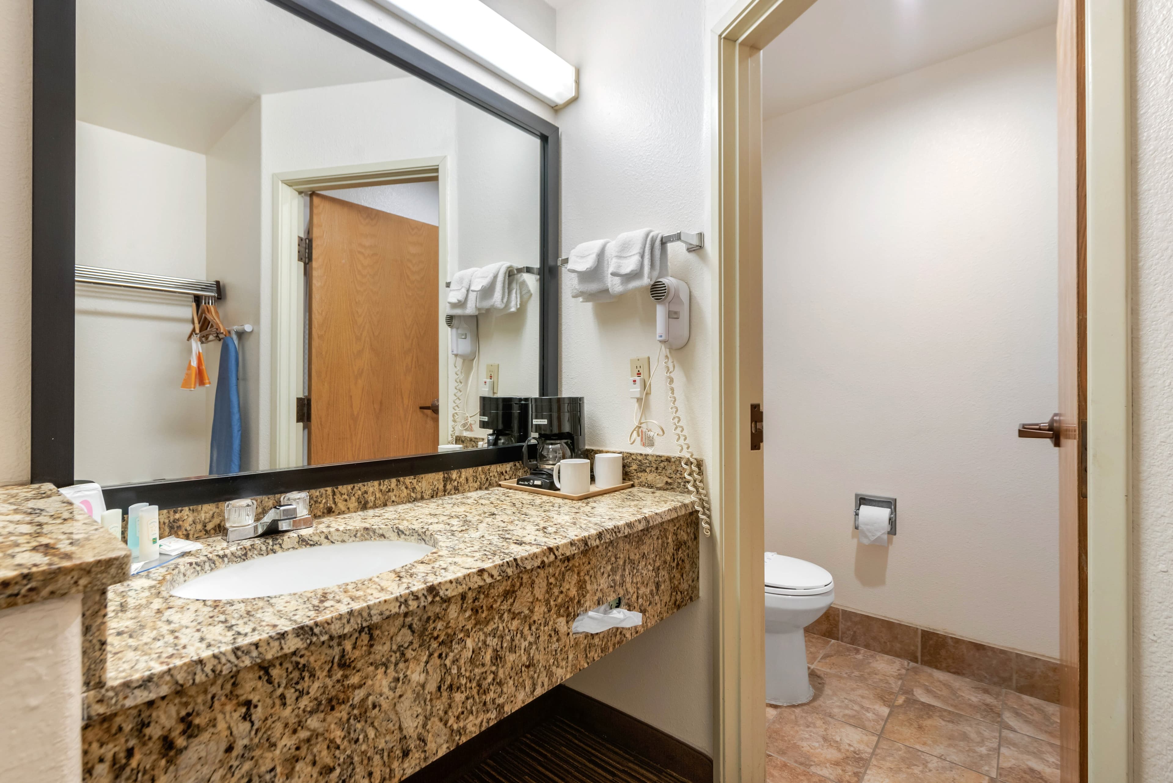 Quality Inn & Suites Limon — 11