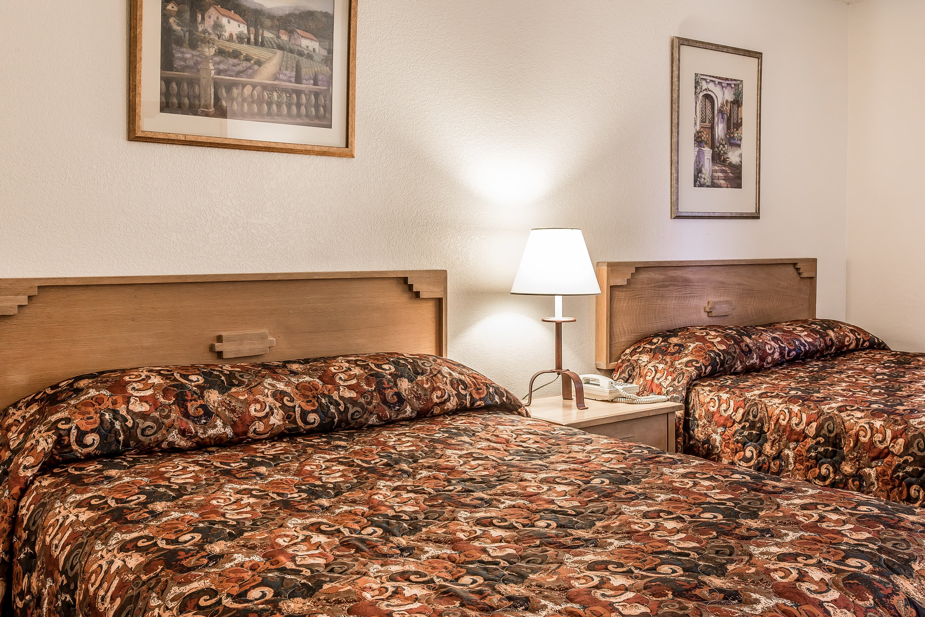 Rodeway Inn Rifle — 19
