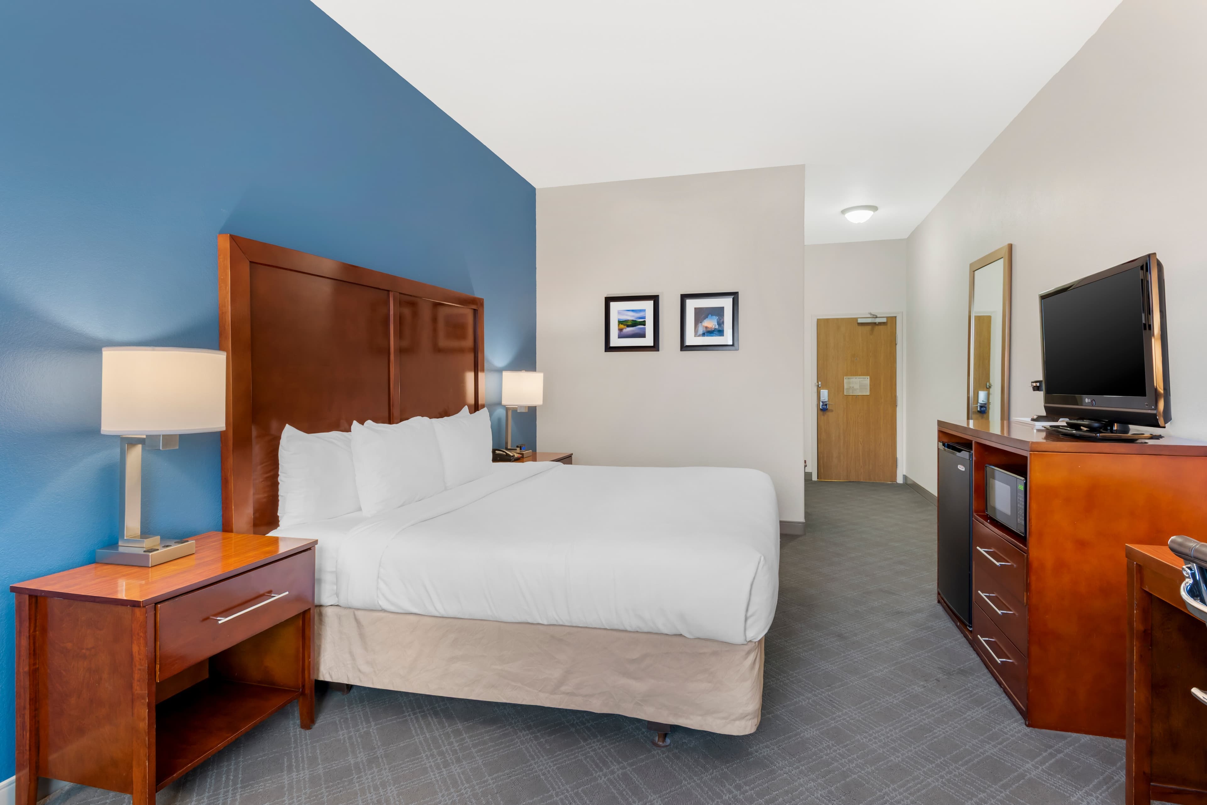 Comfort Inn & Suites Rifle — 6