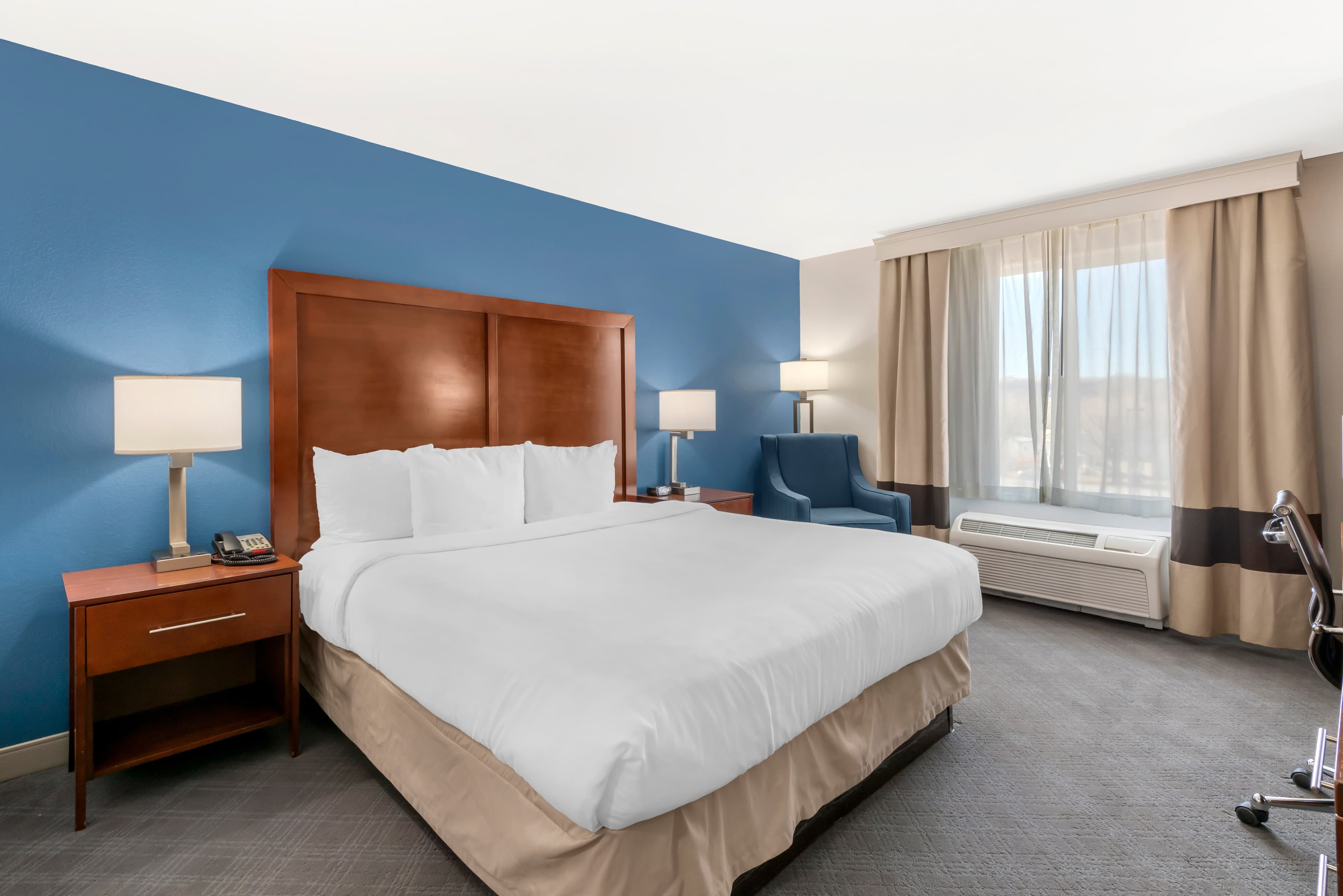Comfort Inn & Suites Rifle — 12