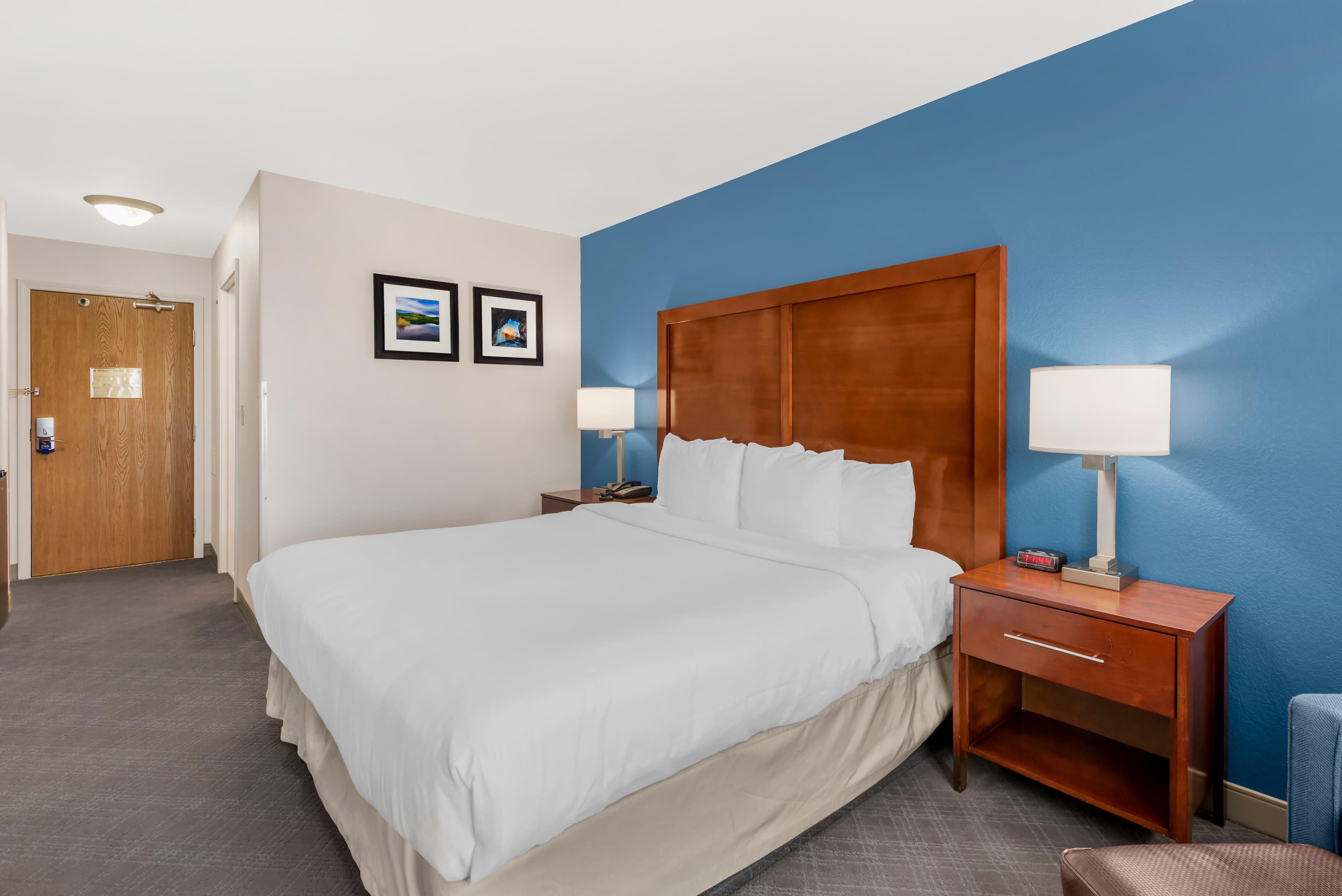 Comfort Inn & Suites Rifle - Image 2