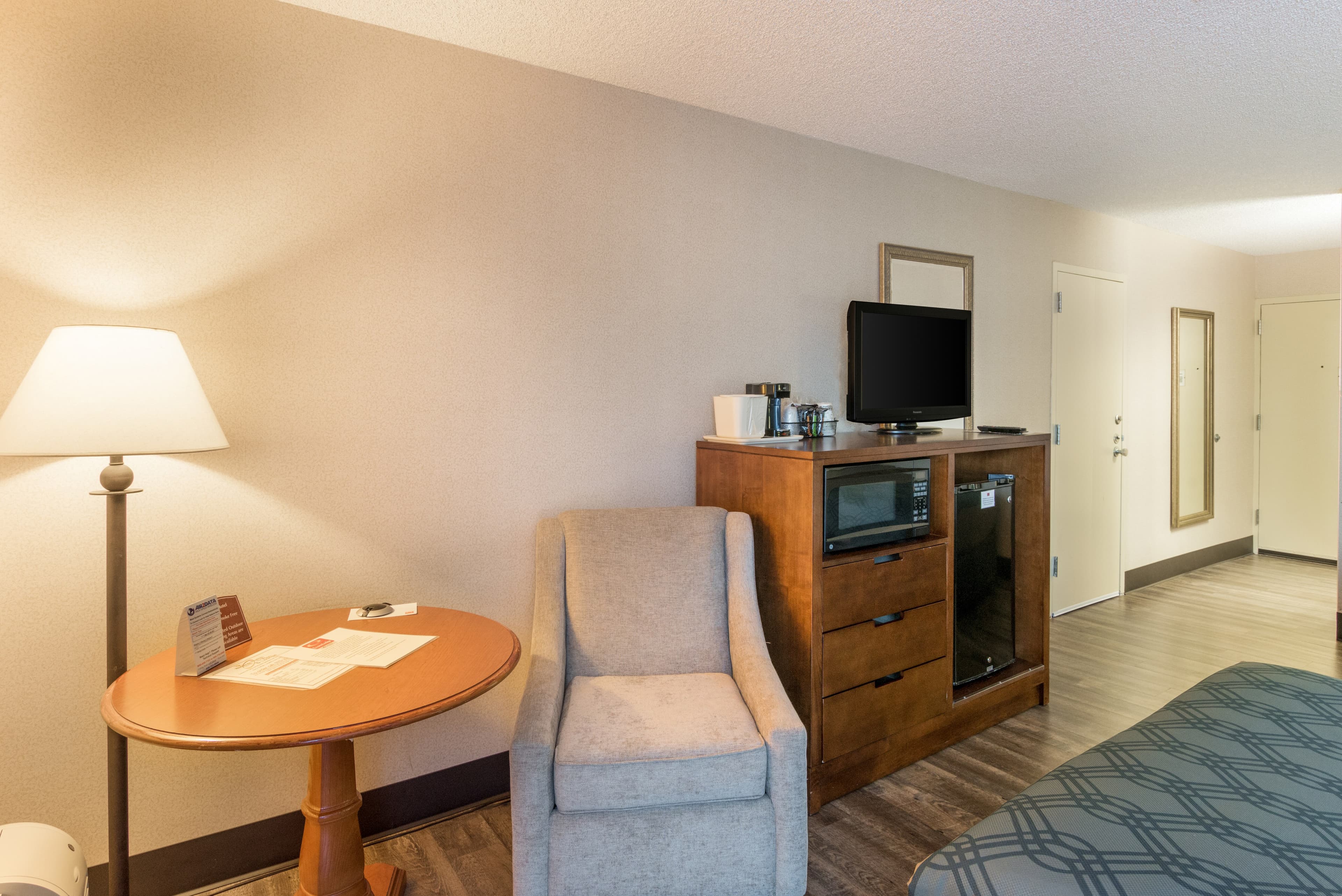 Econo Lodge Grand Junction North — 12