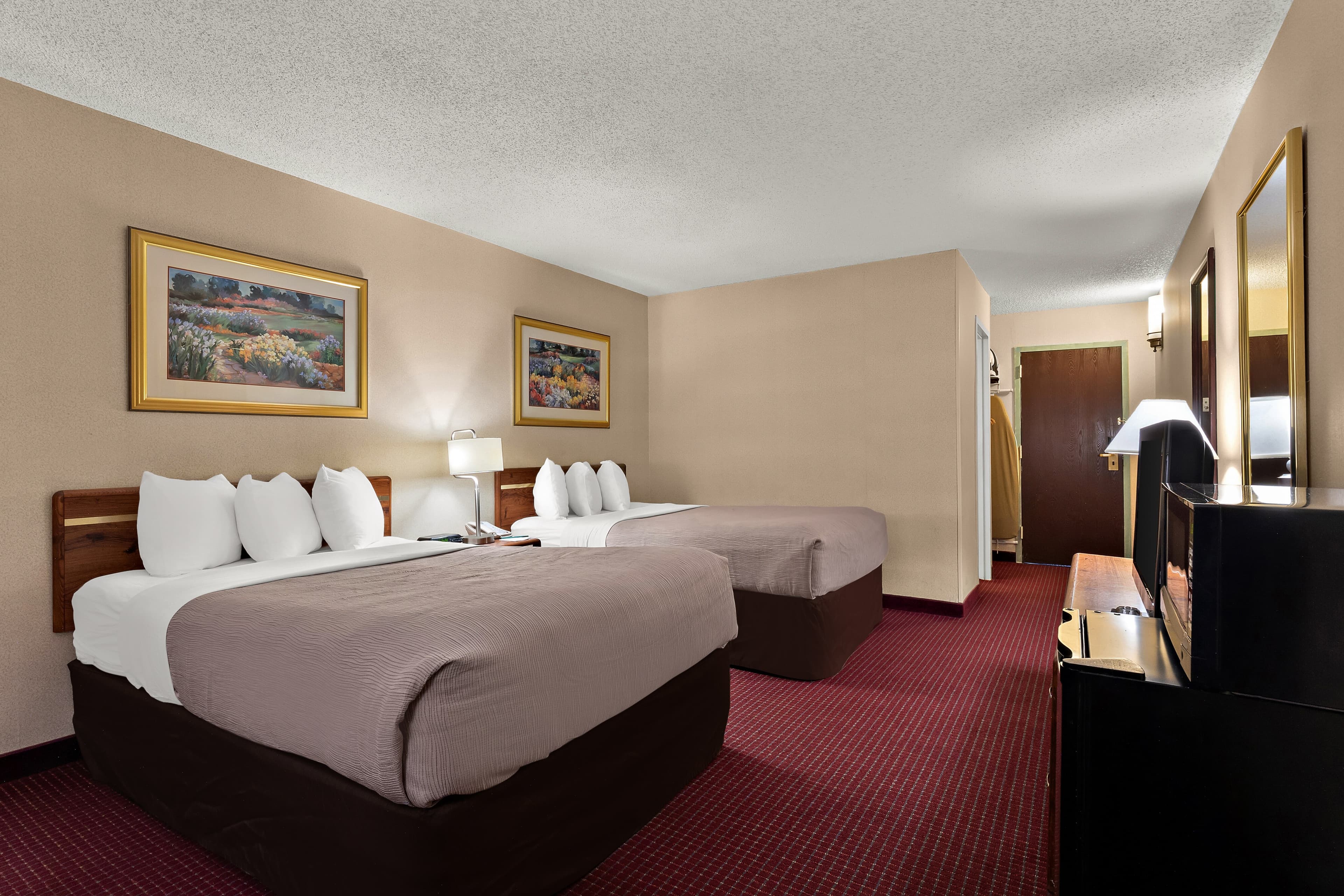 Quality Inn & Suites Craig - Image 3