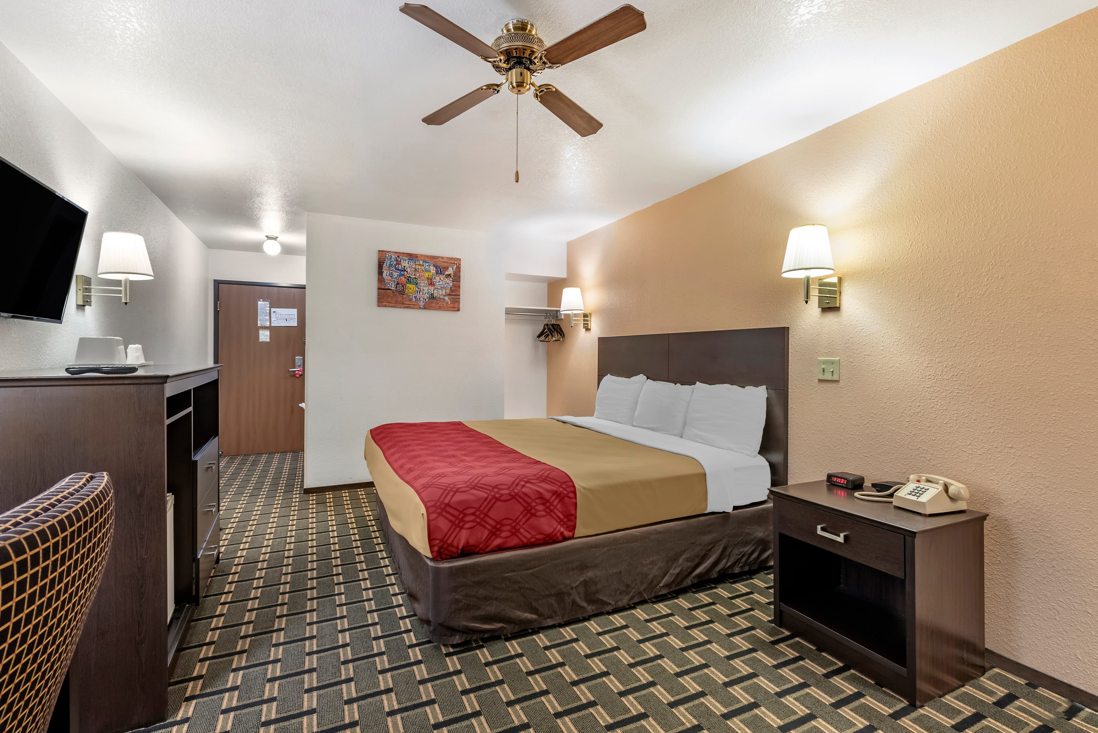 Econo Lodge La Junta — 9
