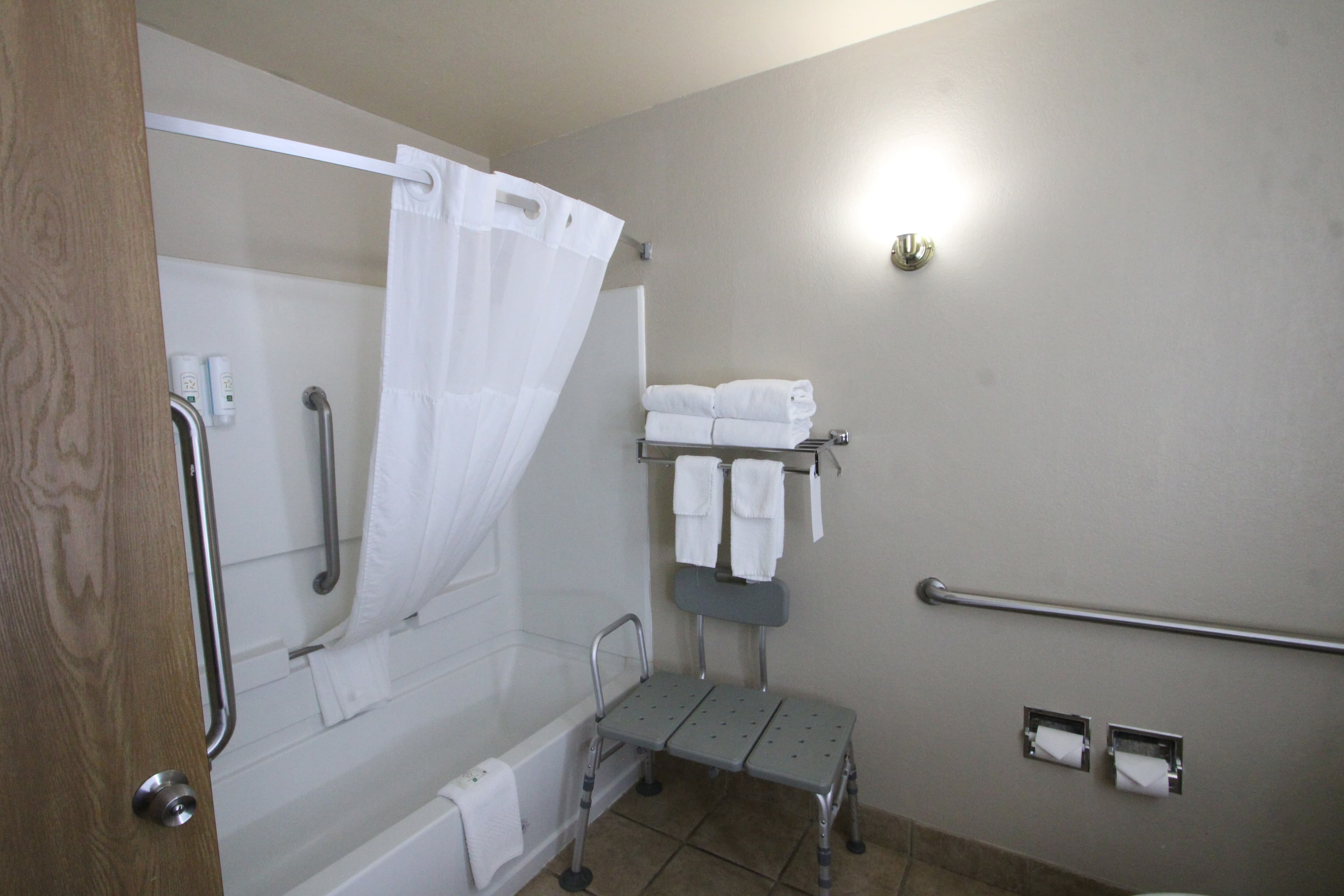 Quality Inn Gunnison-Crested Butte - Image 3