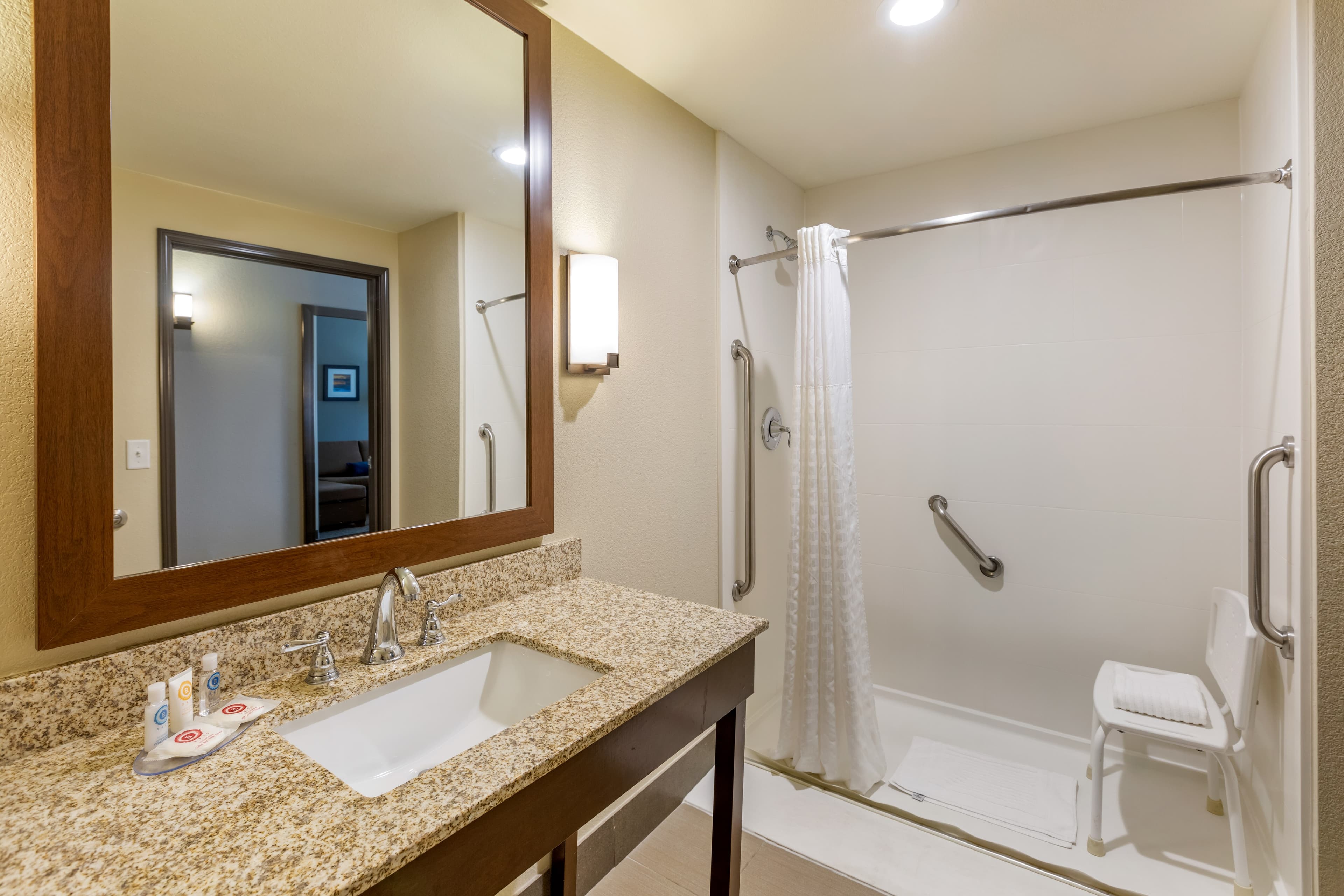 Comfort Suites Near Denver Downtown — 6