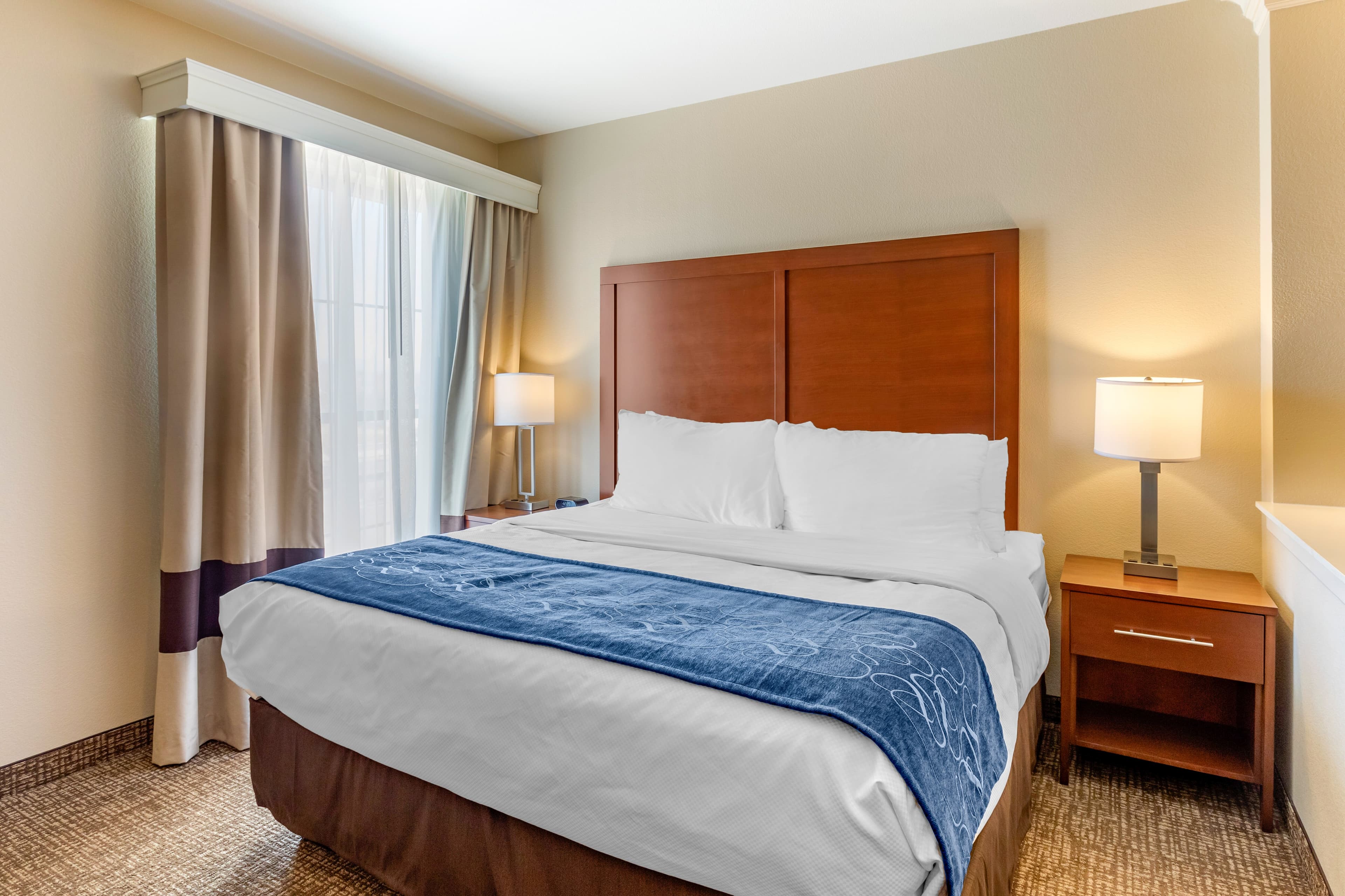 Comfort Suites Near Denver Downtown — 22
