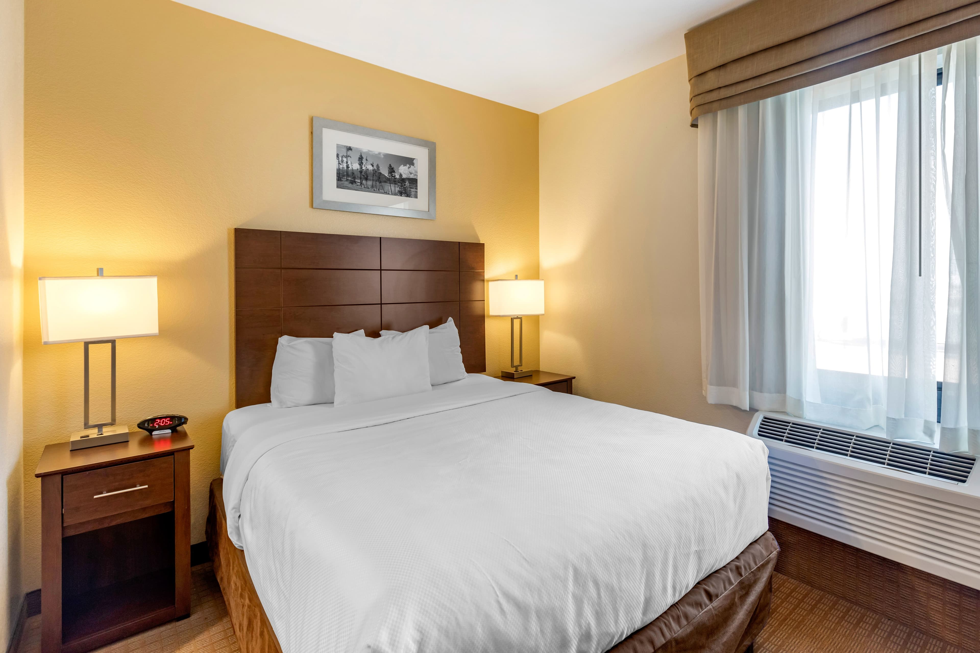 MainStay Suites Near Denver Downtown — 17