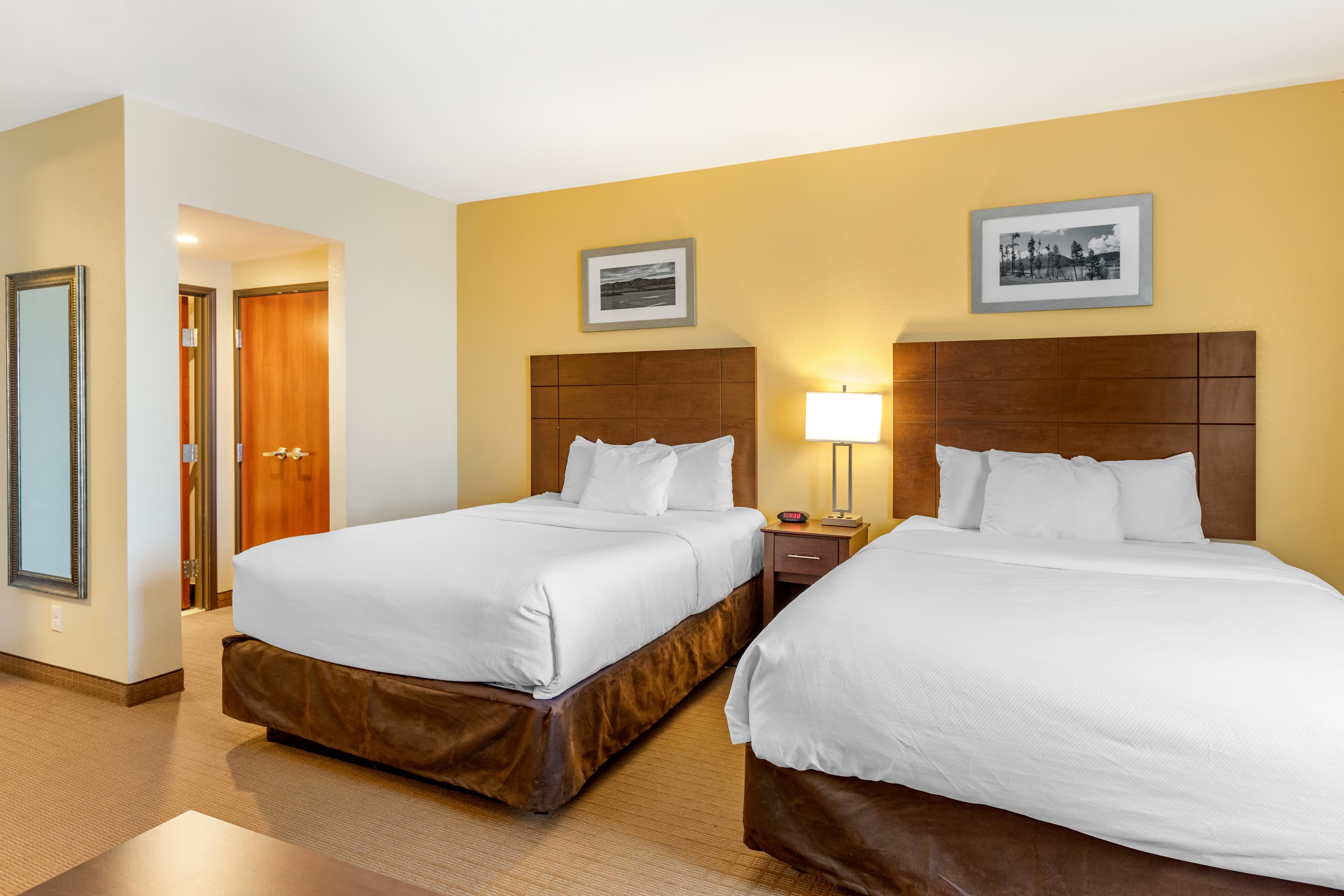 MainStay Suites Near Denver Downtown — 9