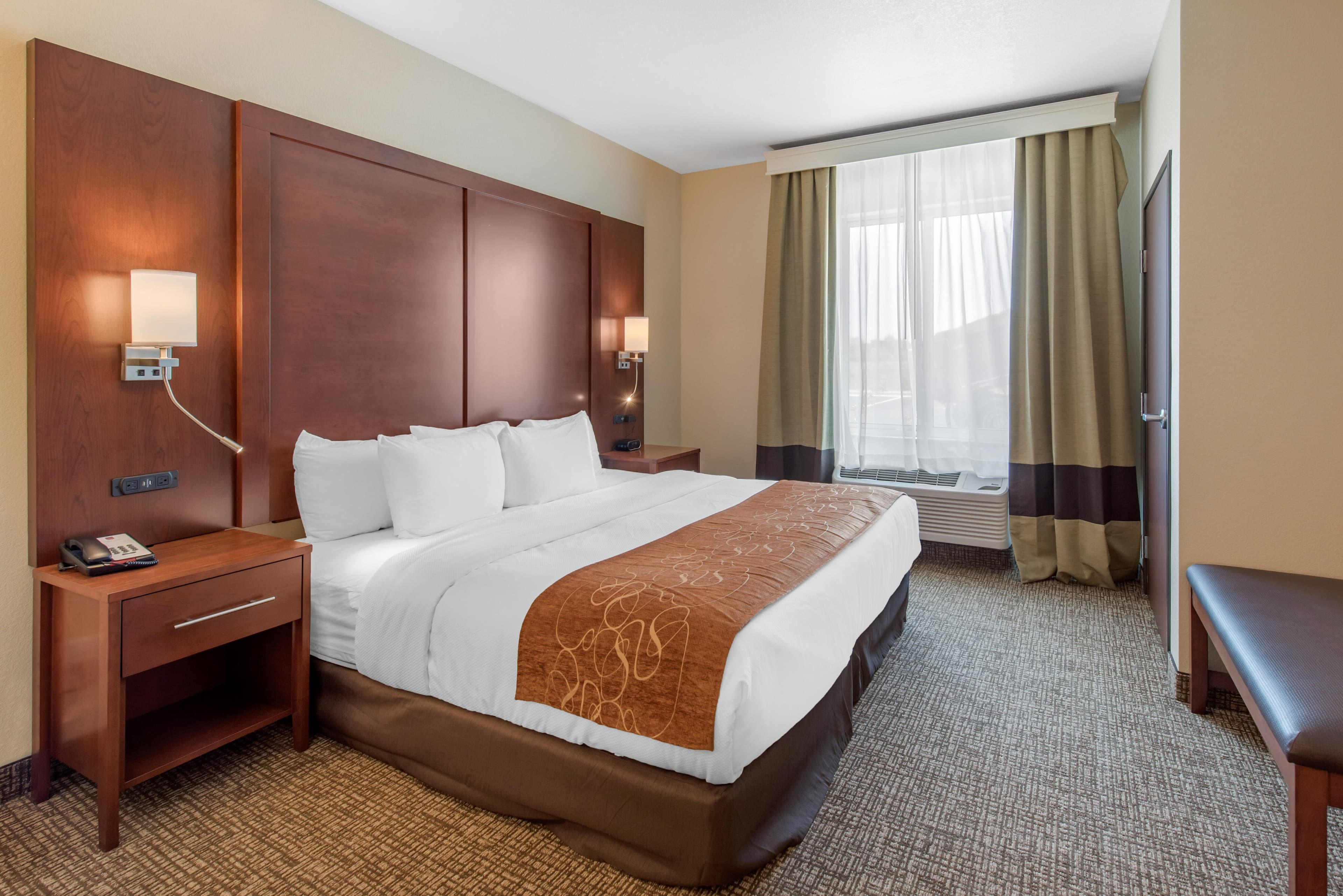Comfort Suites Denver International Airport — 7