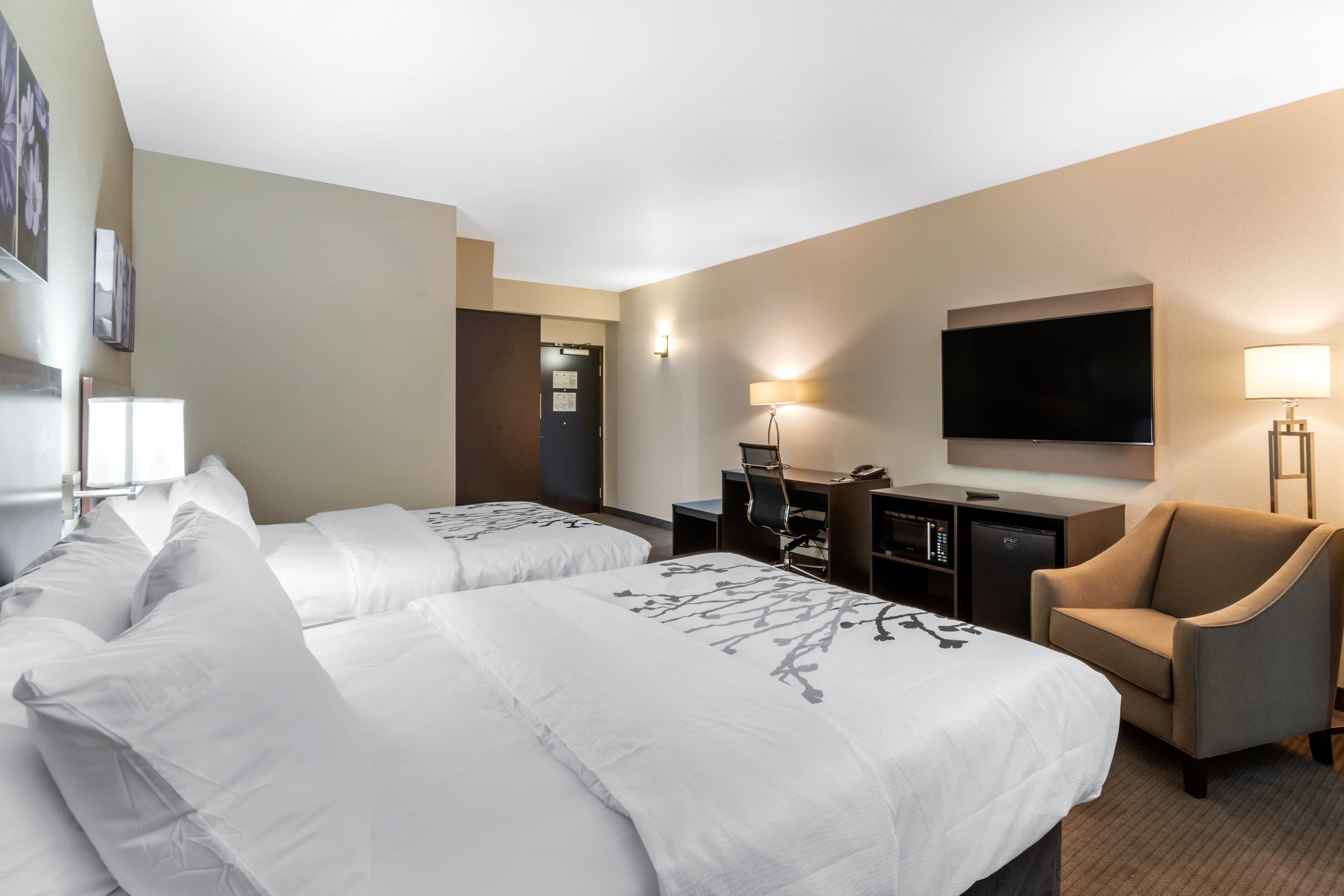 Sleep Inn & Suites Denver International Airport — 9