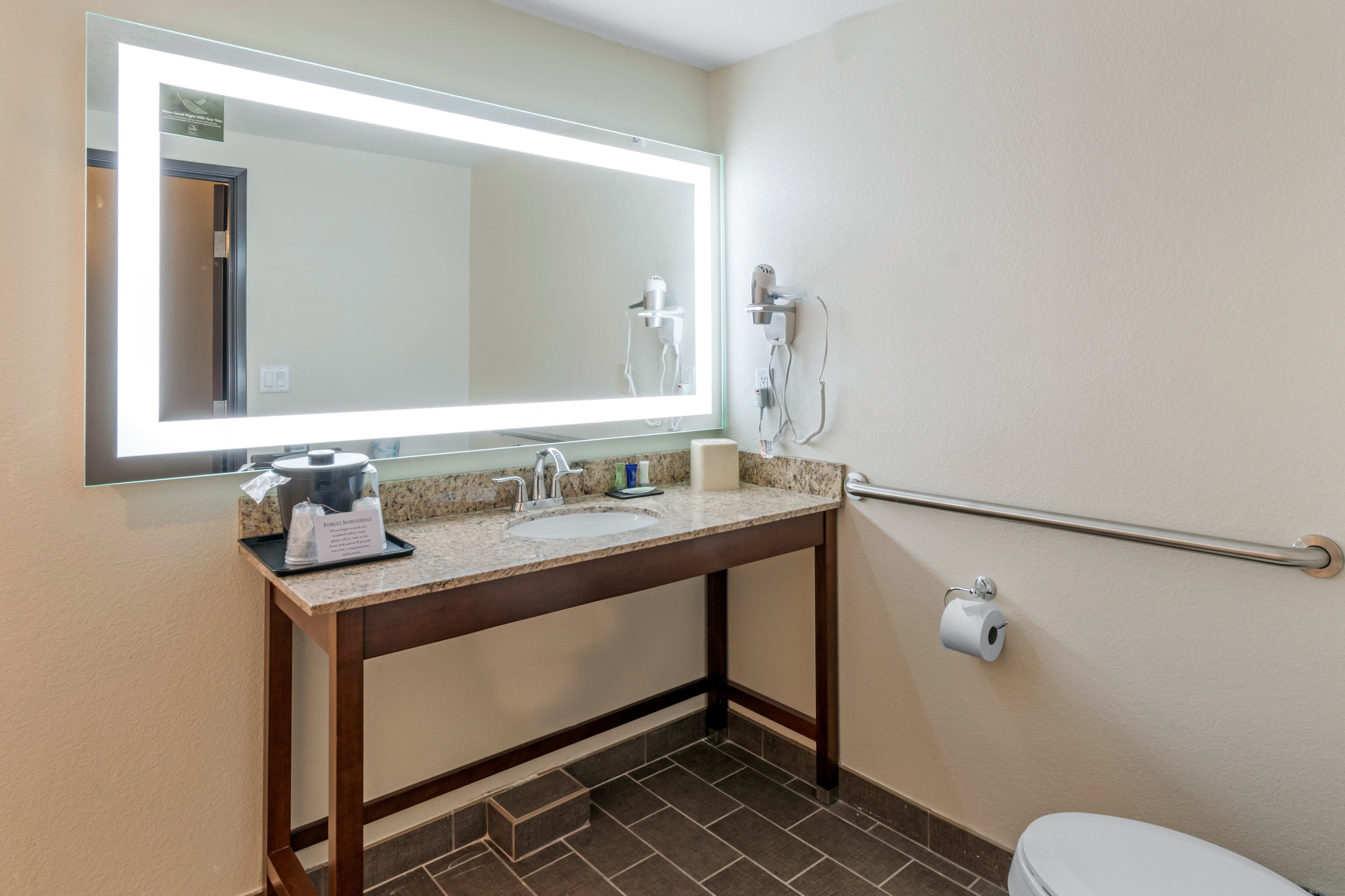 Sleep Inn & Suites Denver International Airport — 12