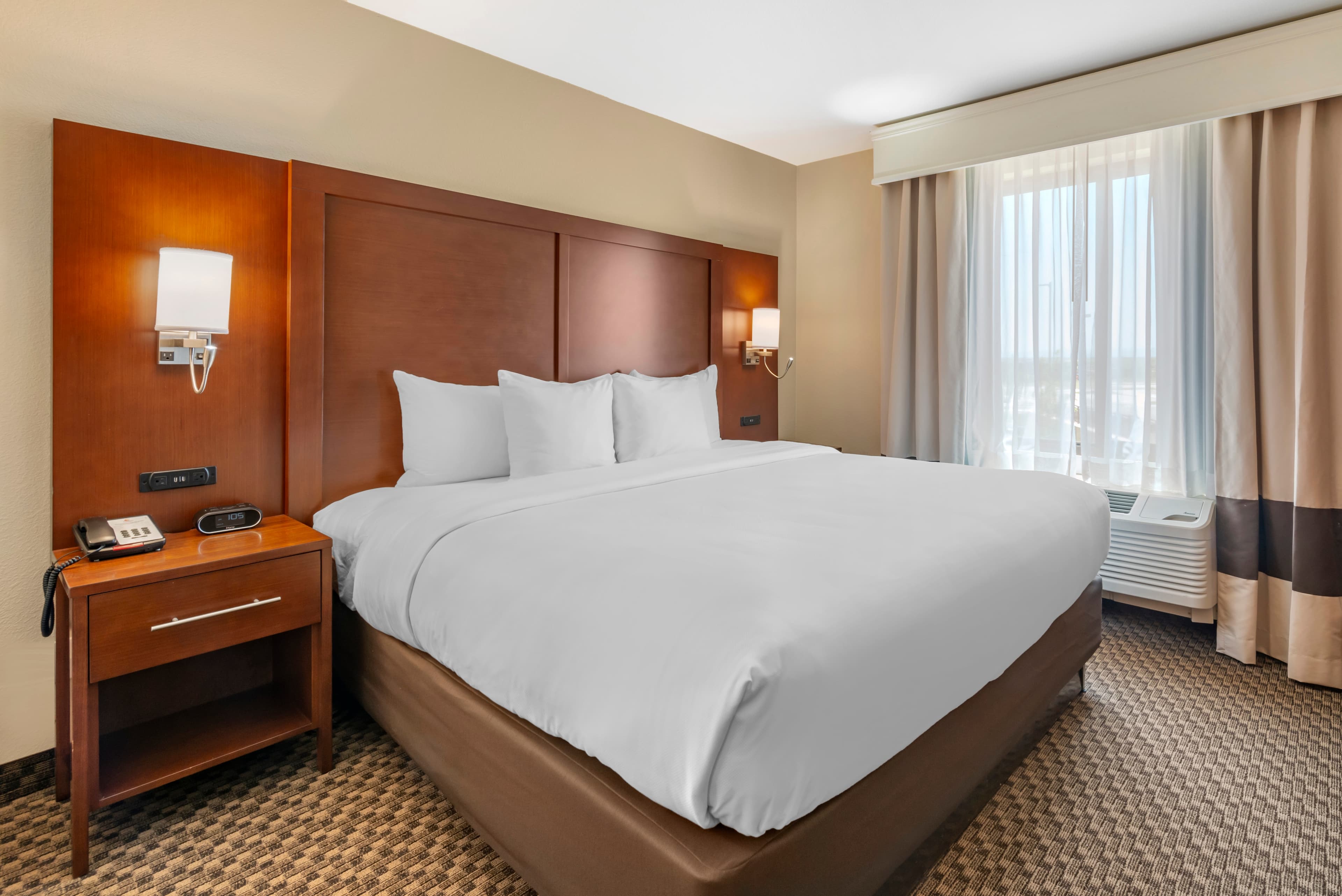 Comfort Suites Broomfield-Boulder/Interlocken — 14