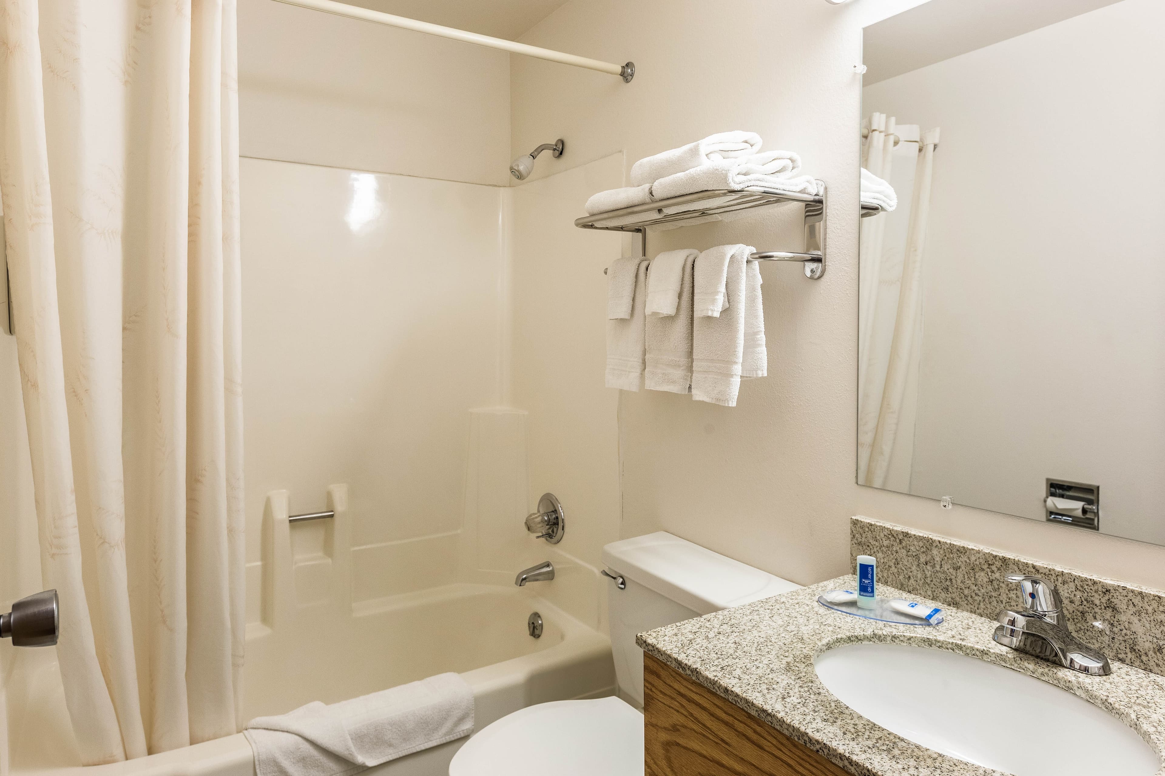 Rodeway Inn Leadville — 6