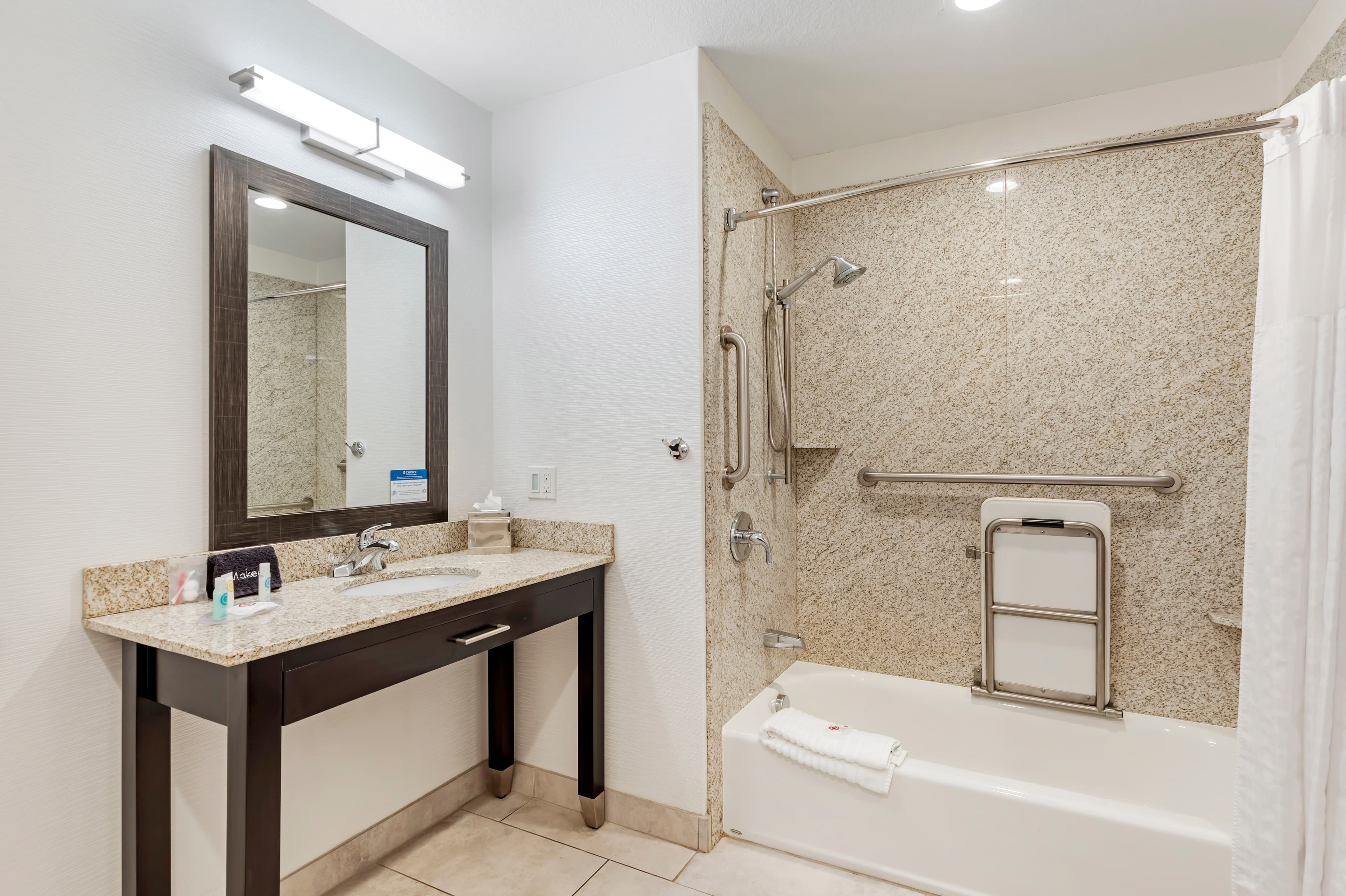 Comfort Inn & Suites Brighton Denver NE Medical Center — 43