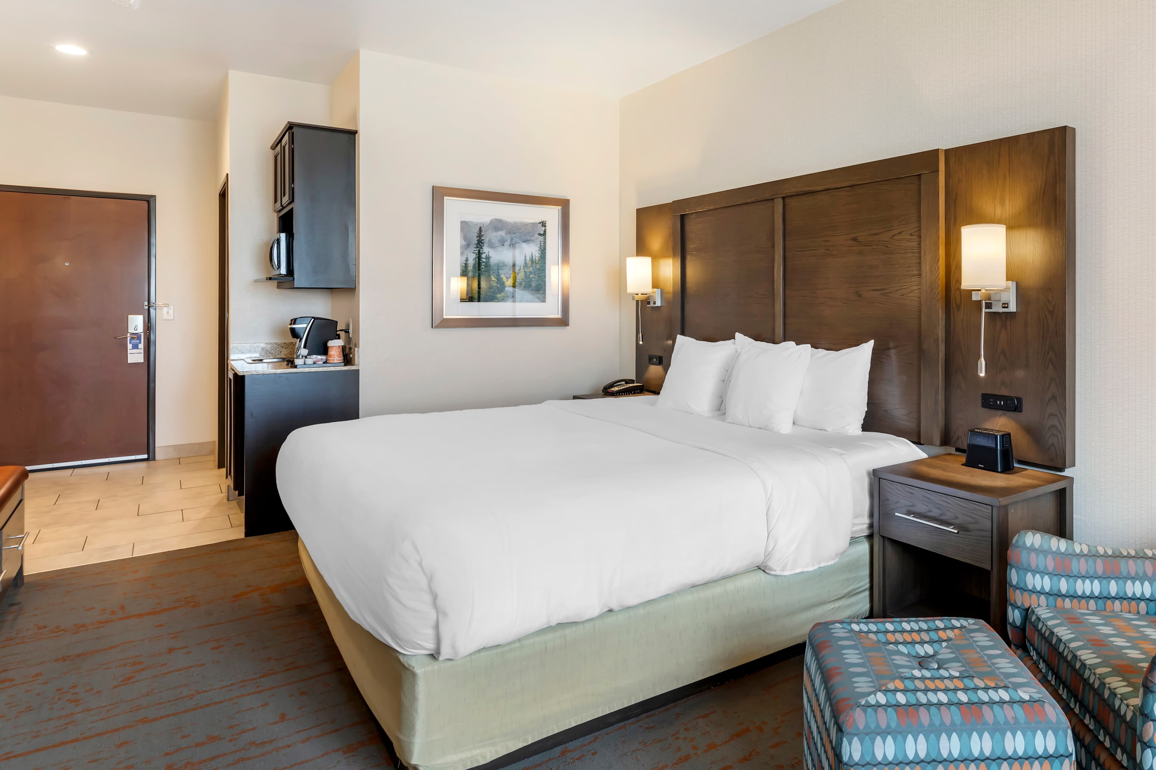 Comfort Inn & Suites Brighton Denver NE Medical Center - Image 2