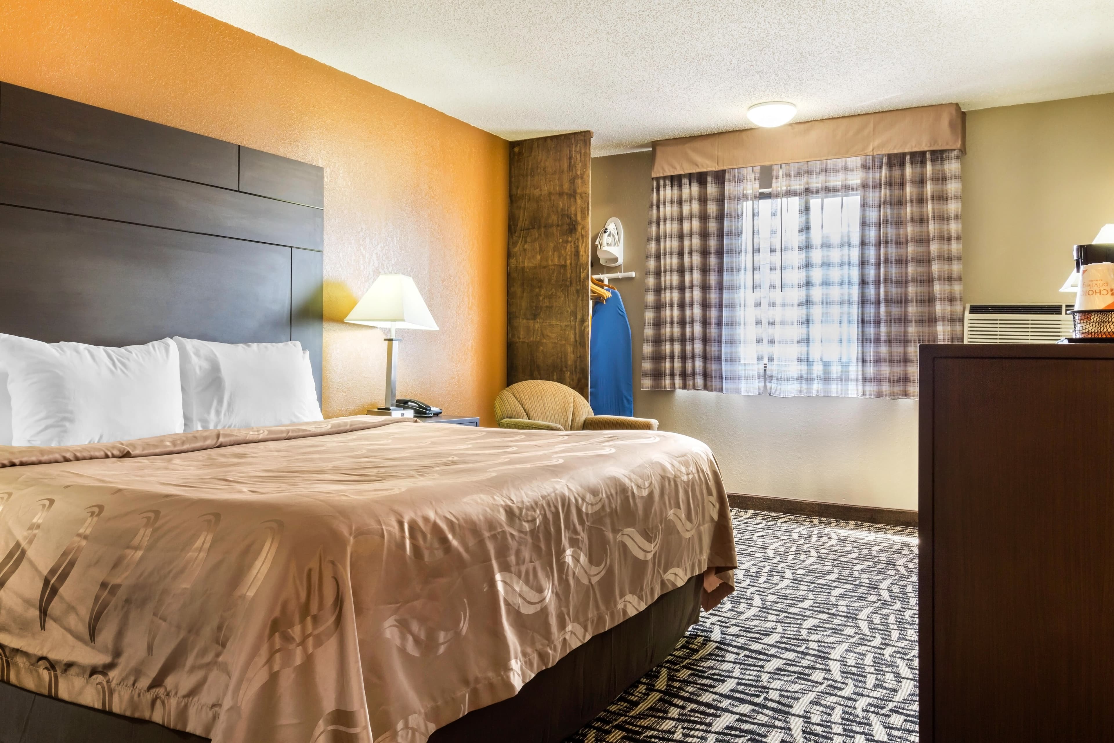 Quality Inn Lamar - Image 1
