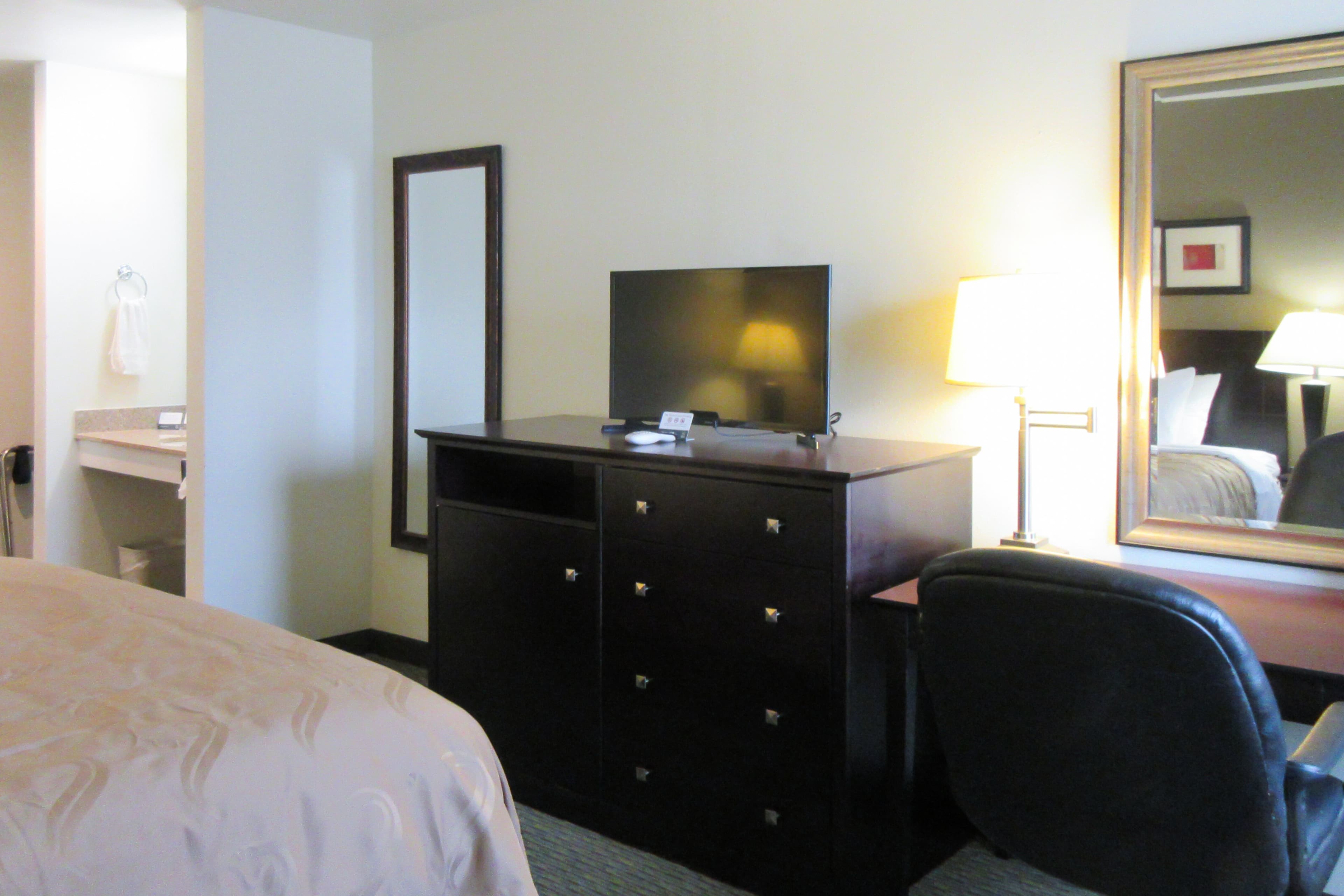 Quality Inn Longmont - Image 4
