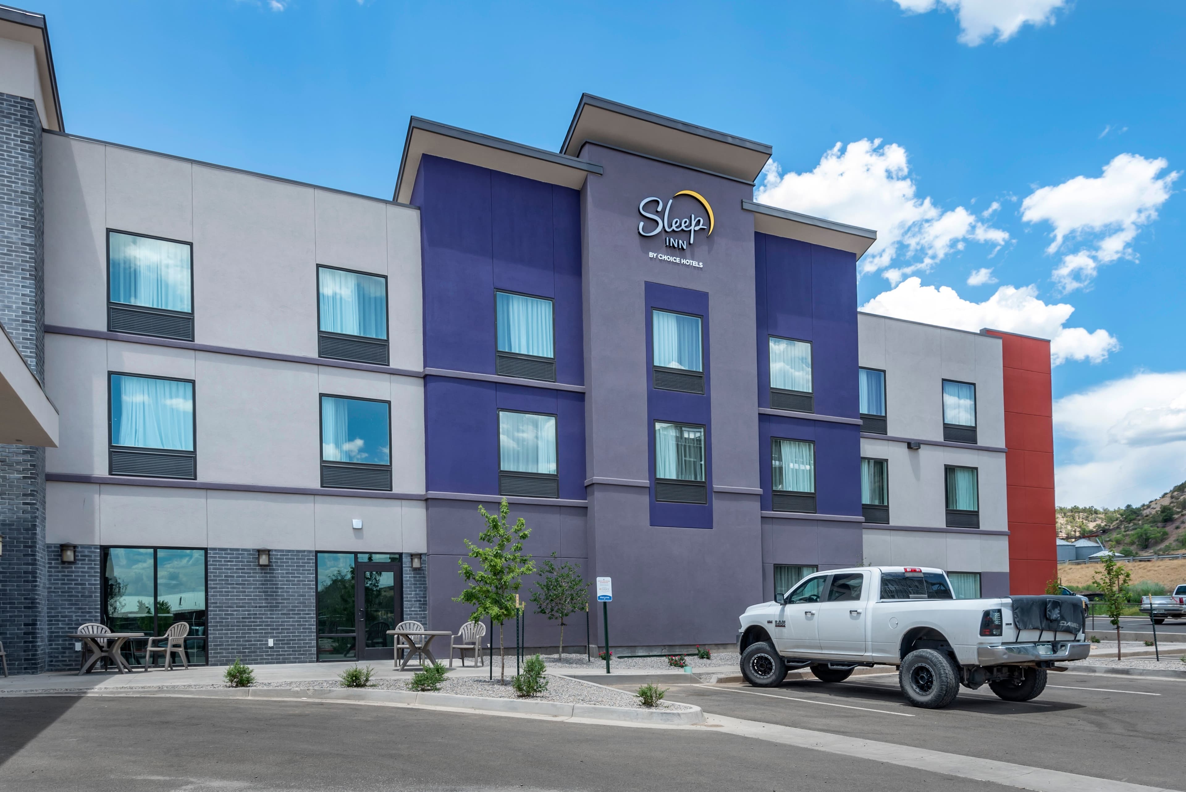 Sleep Inn Durango - Image 1
