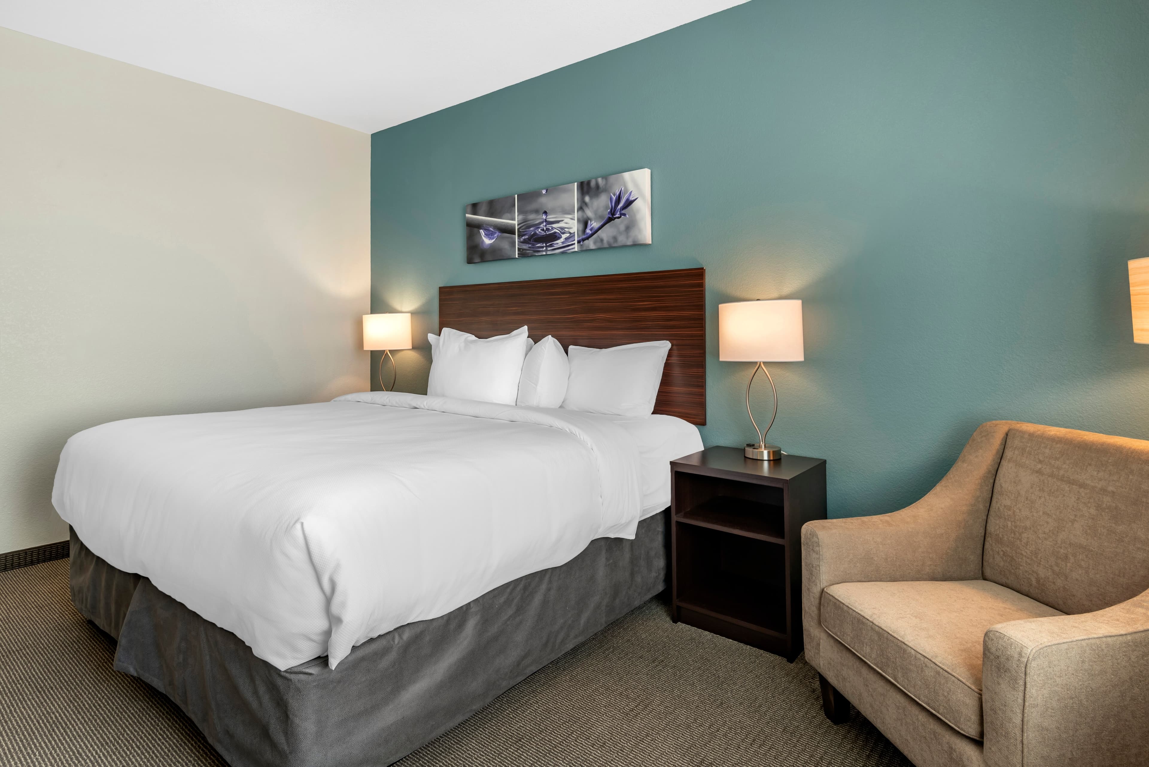 Sleep Inn Durango - Image 4