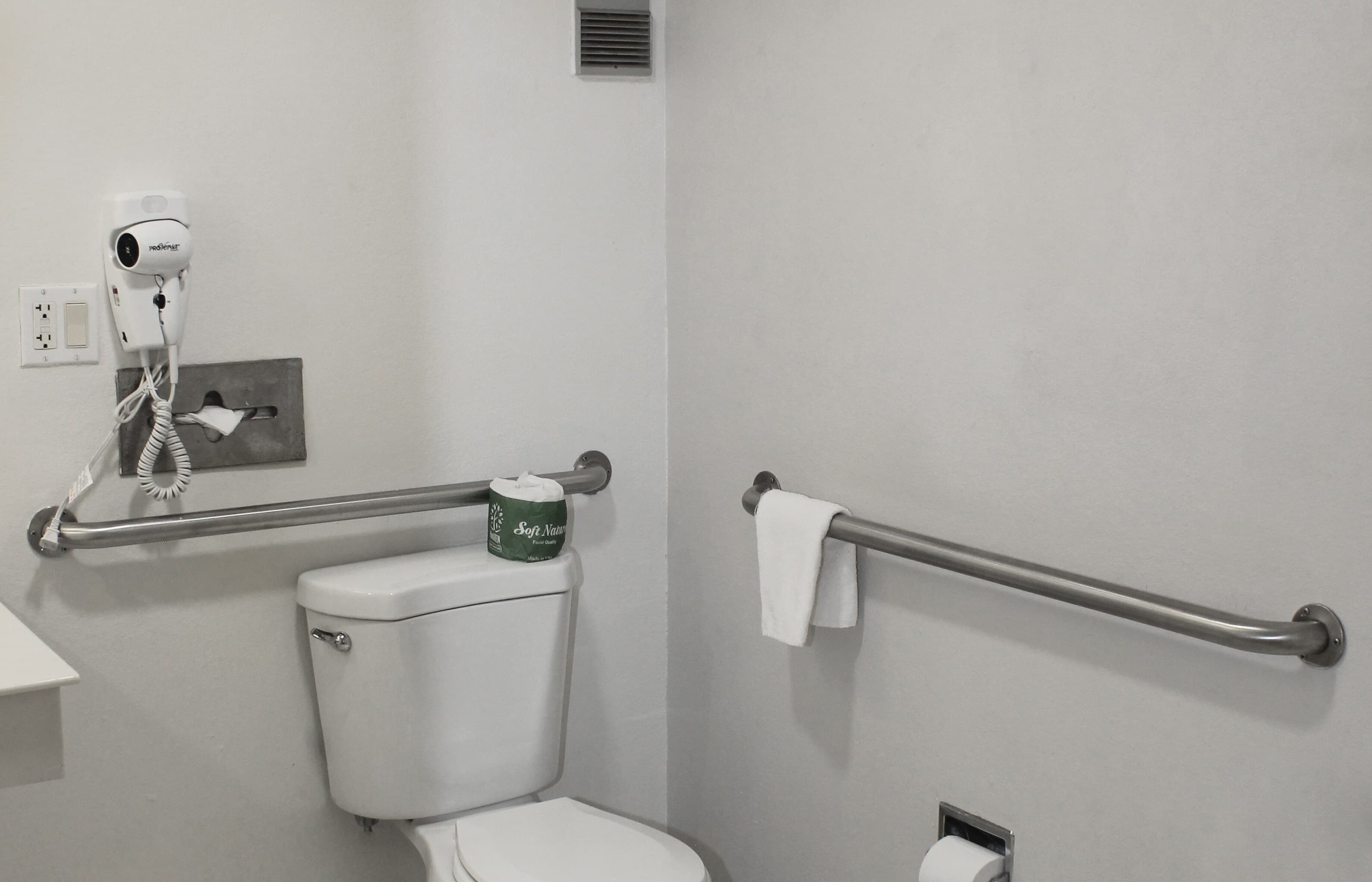 Quality Inn Aurora Denver — 14