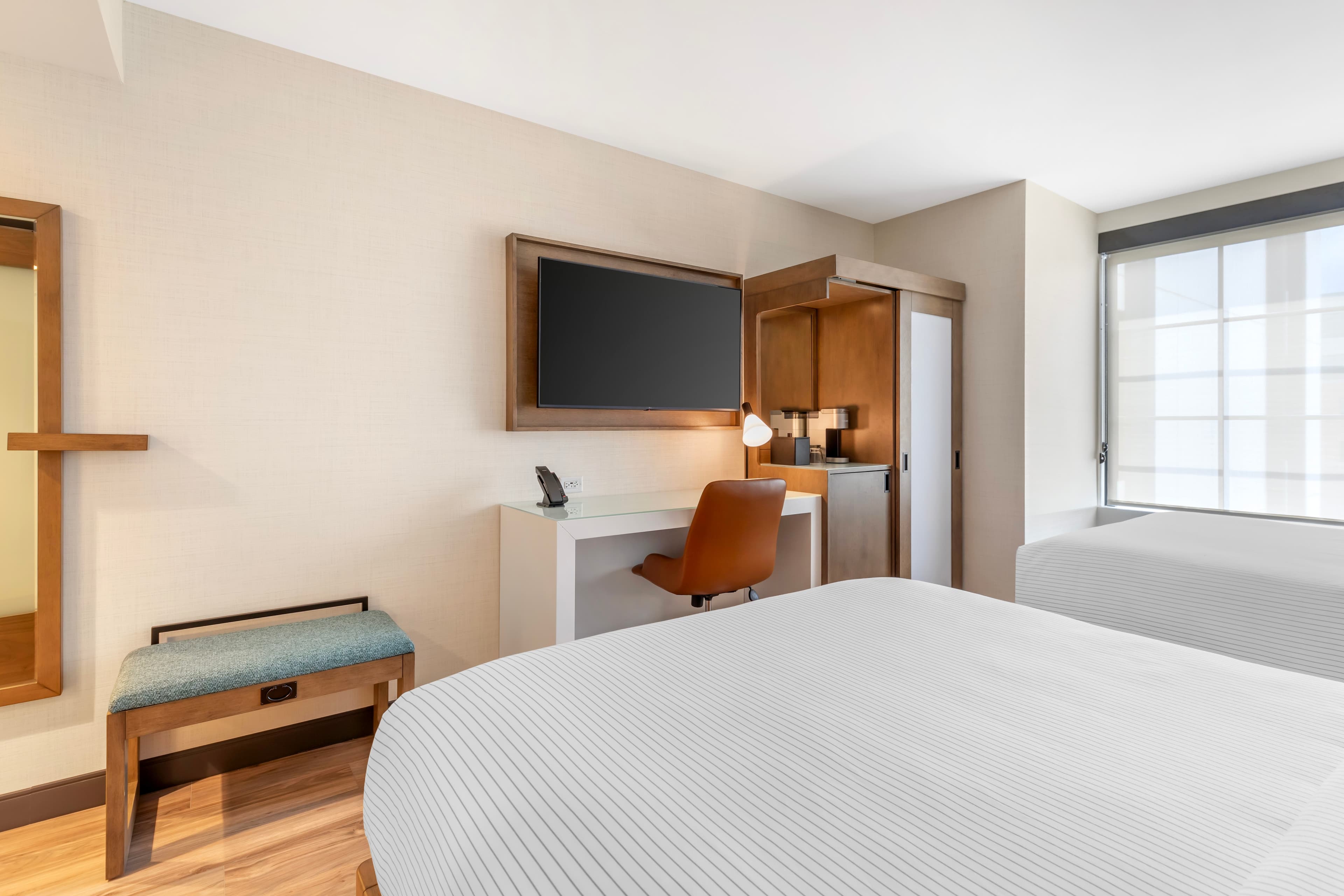 Cambria Hotel Denver Downtown RiNo — 32