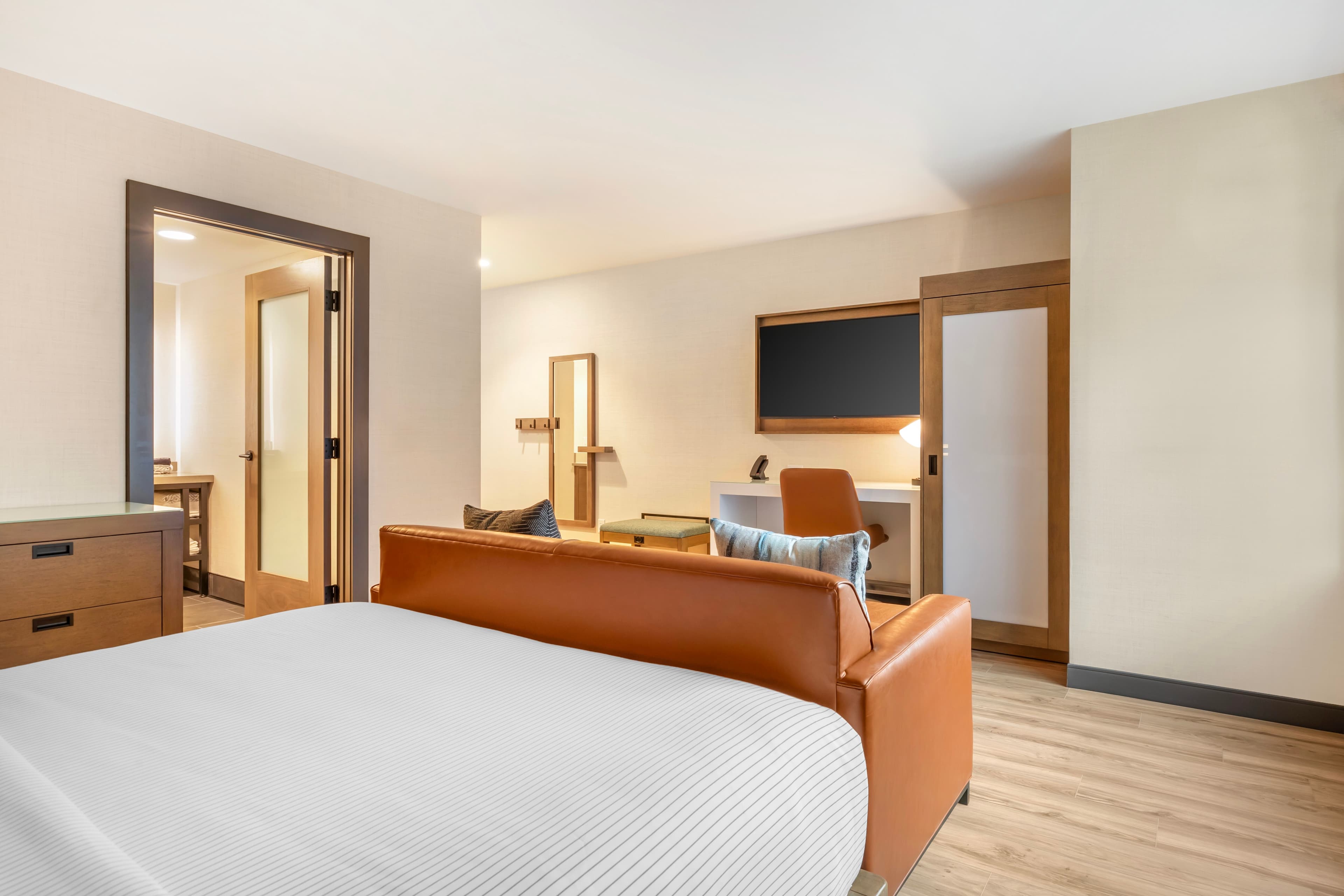 Cambria Hotel Denver Downtown RiNo — 40