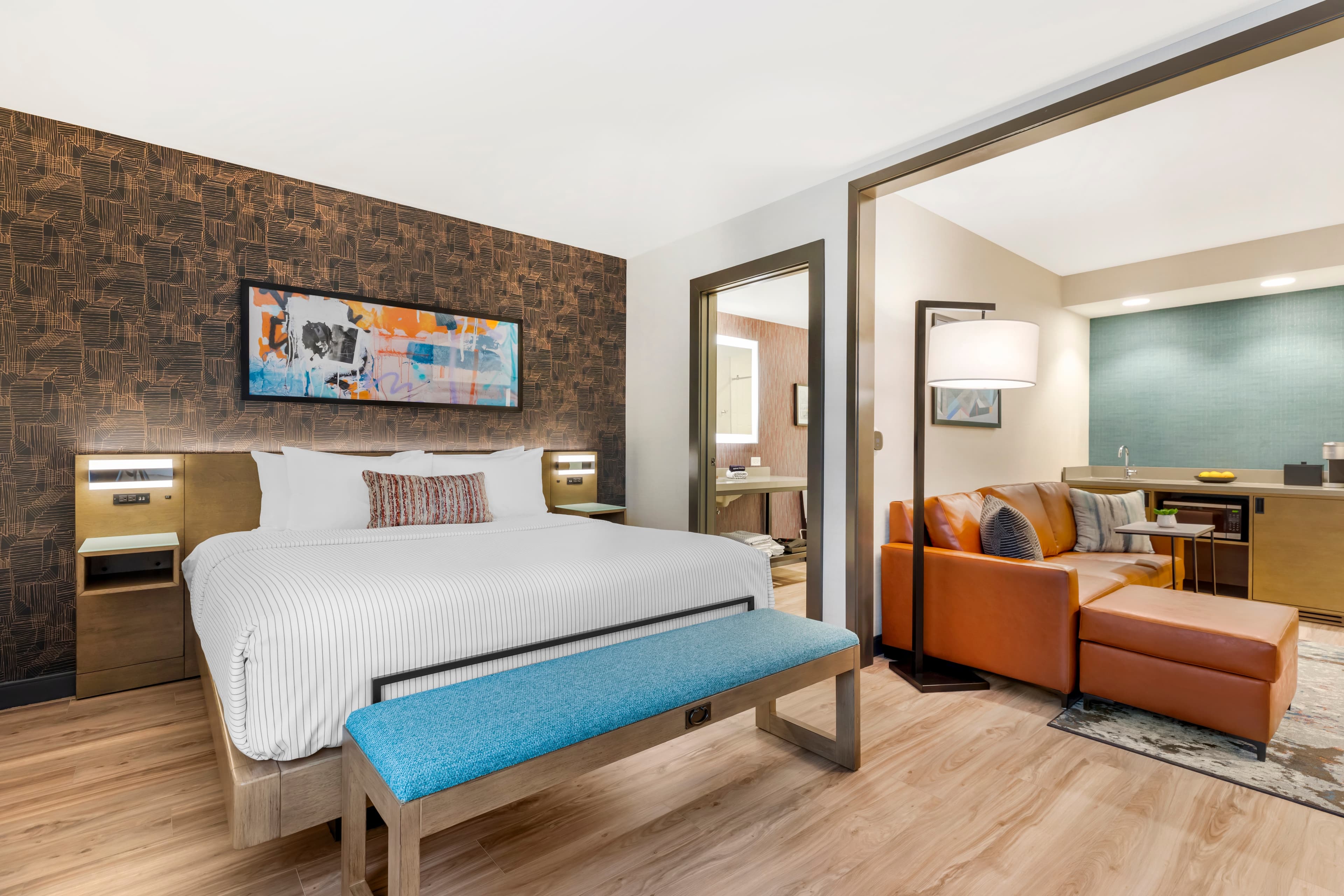 Cambria Hotel Denver Downtown RiNo — 46