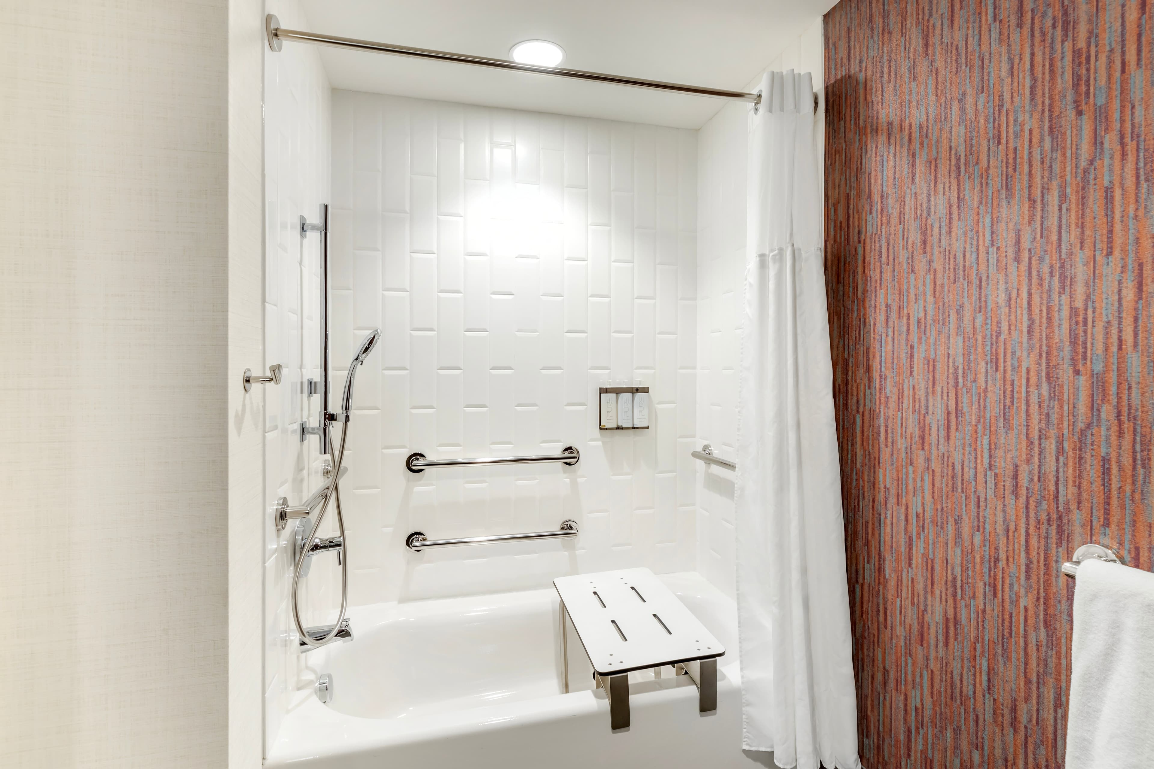 Cambria Hotel Denver Downtown RiNo — 8