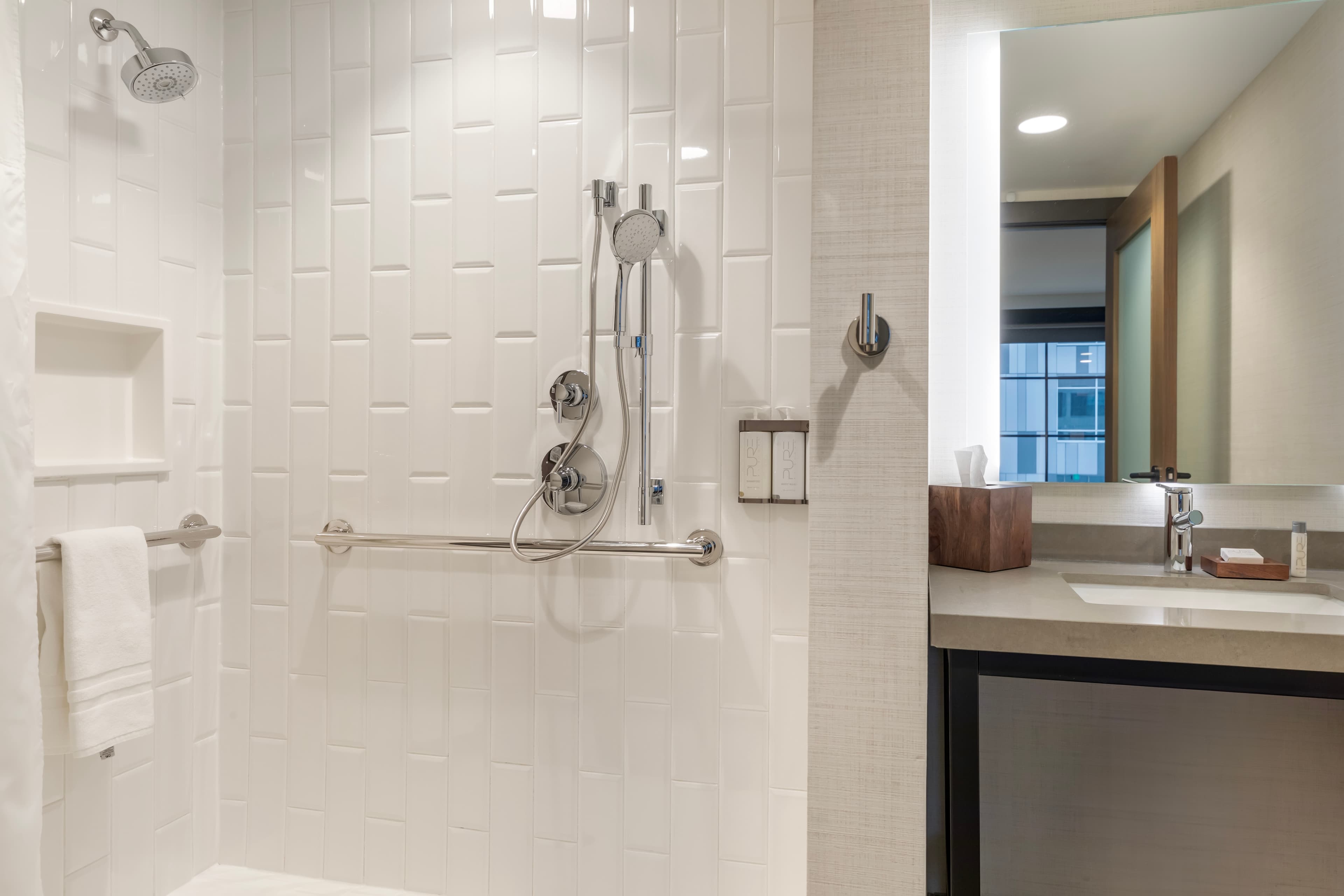 Cambria Hotel Denver Downtown RiNo — 43