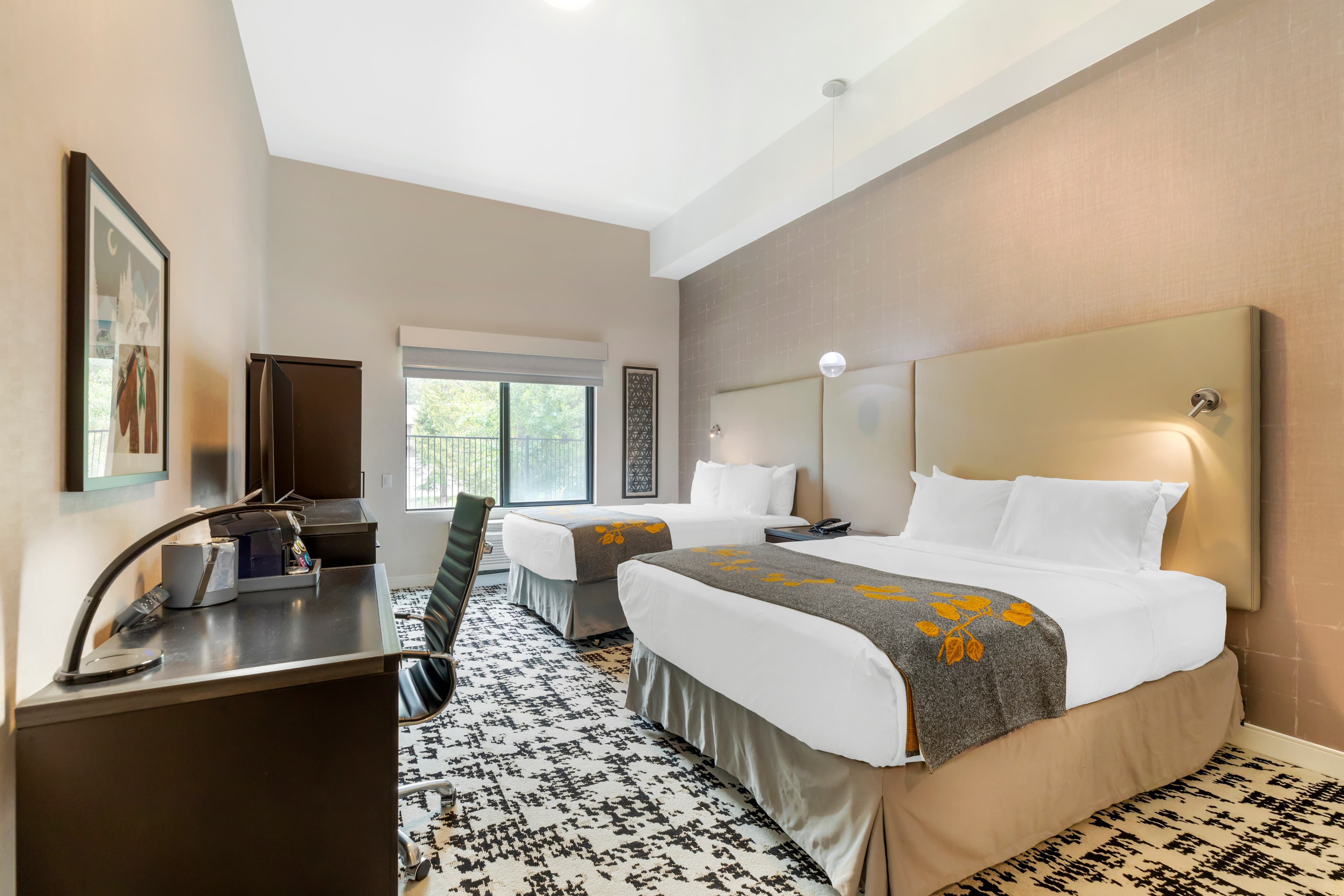 Cambria Hotel Copper Mountain — 7
