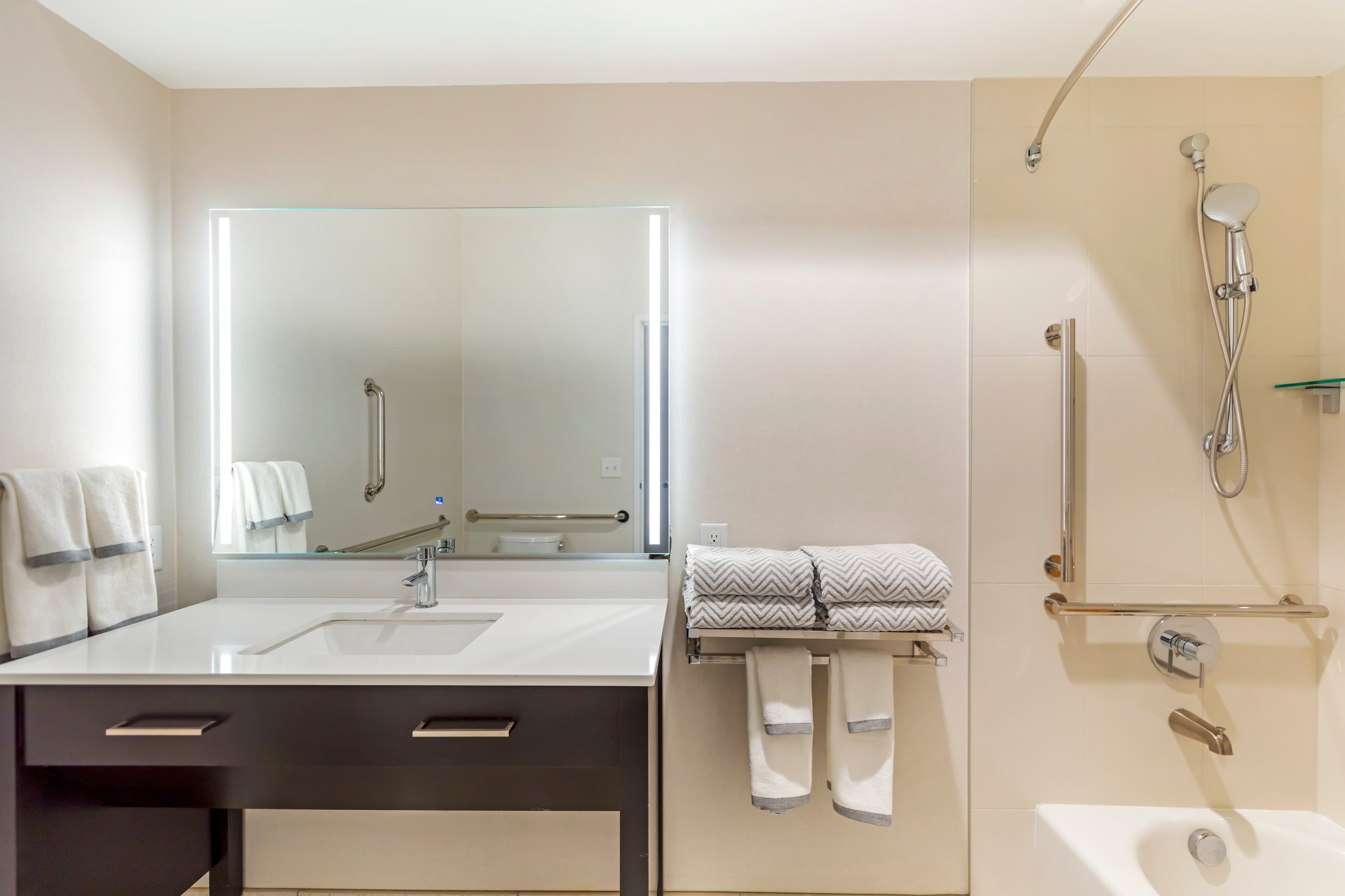 Cambria Hotel Copper Mountain — 26