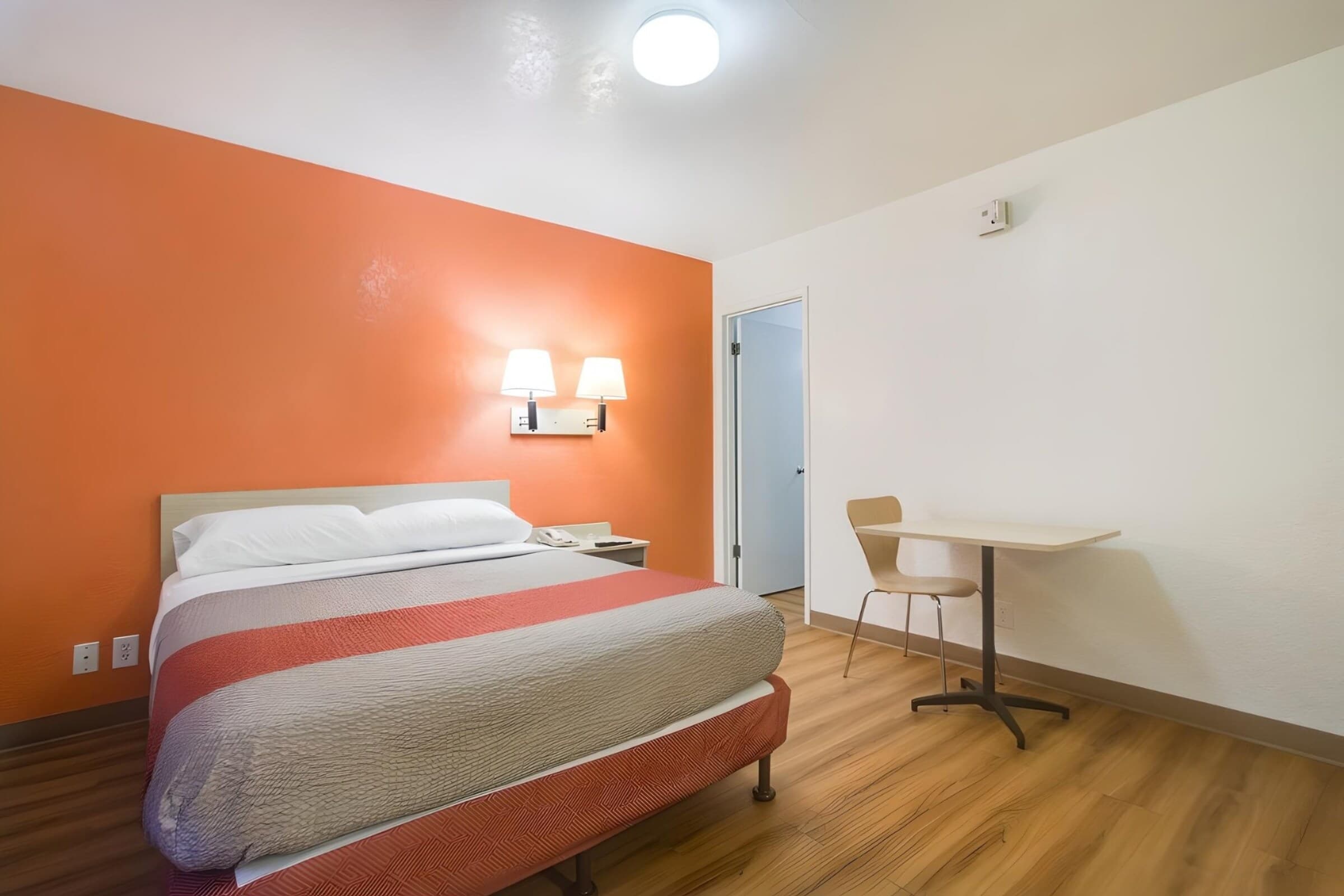 Park Inn by Radisson, Lakewood — 16