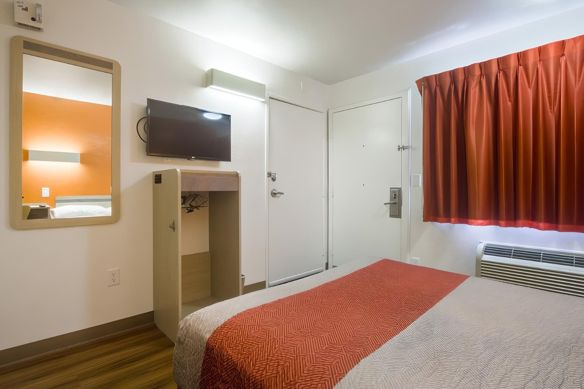 Park Inn by Radisson, Lakewood — 17