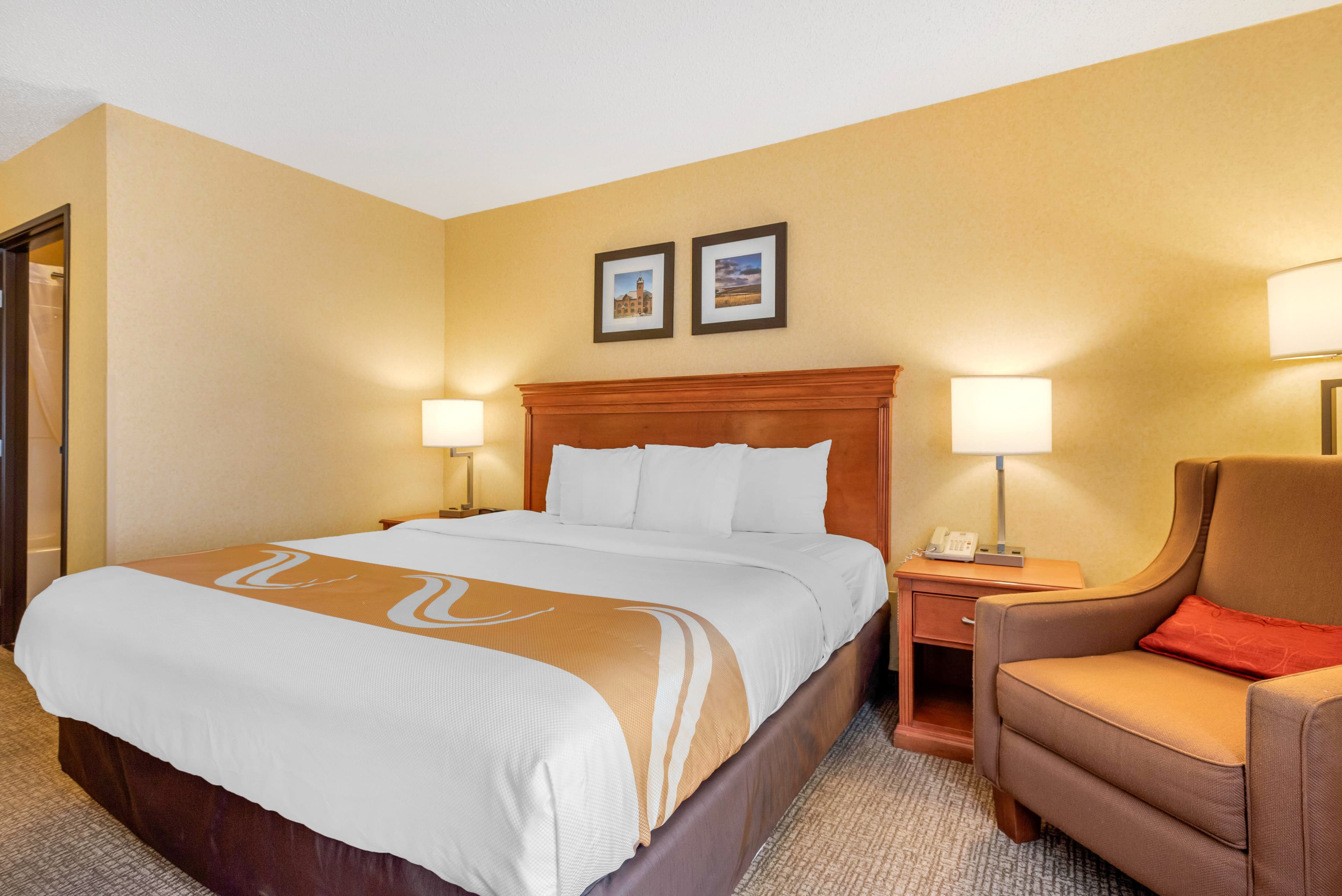 Quality Inn Pueblo North - Image 1