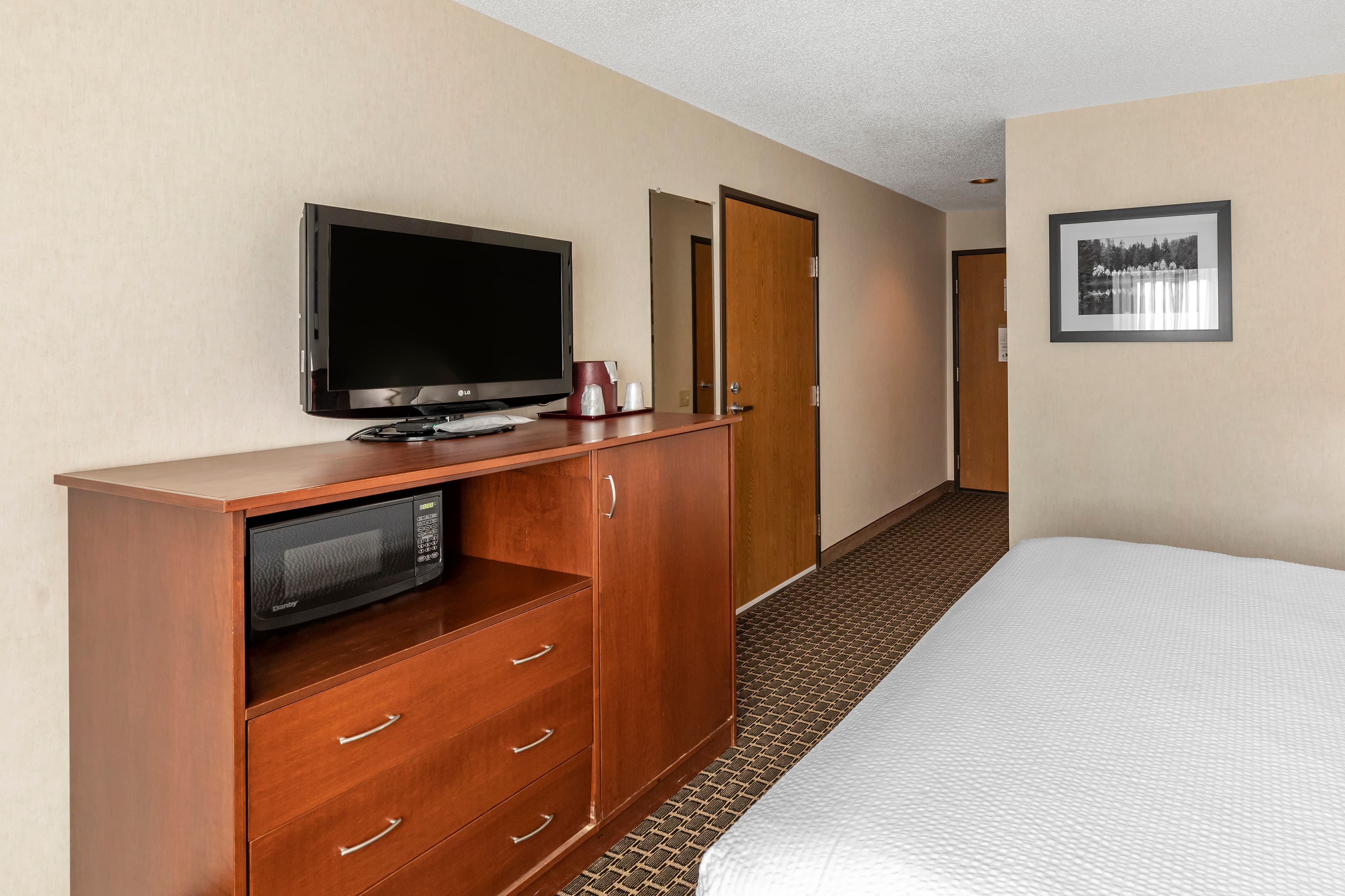 Quality Inn & Suites Steamboat Springs - Image 4