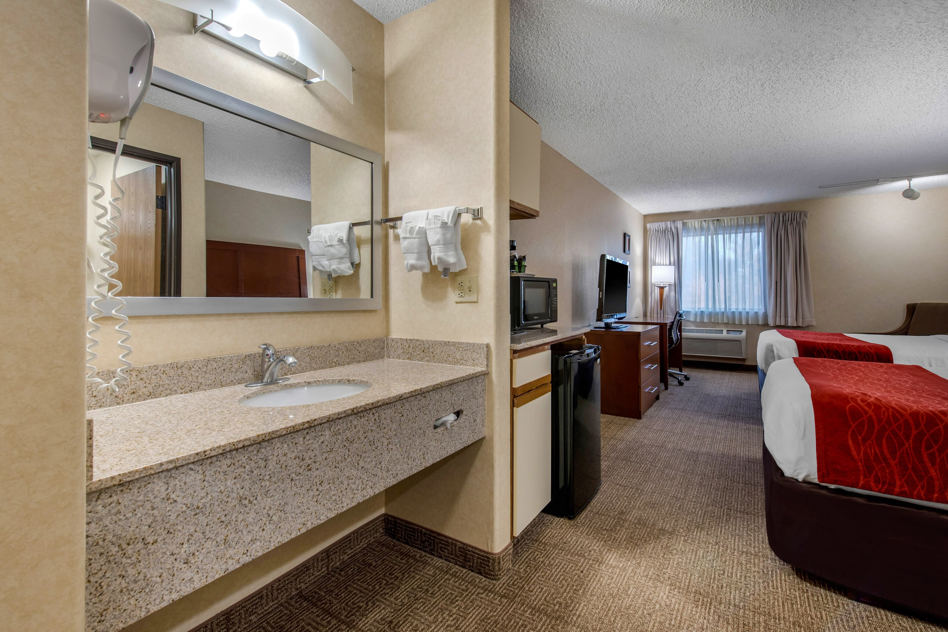 Comfort Inn Denver Southeast Area - Image 3
