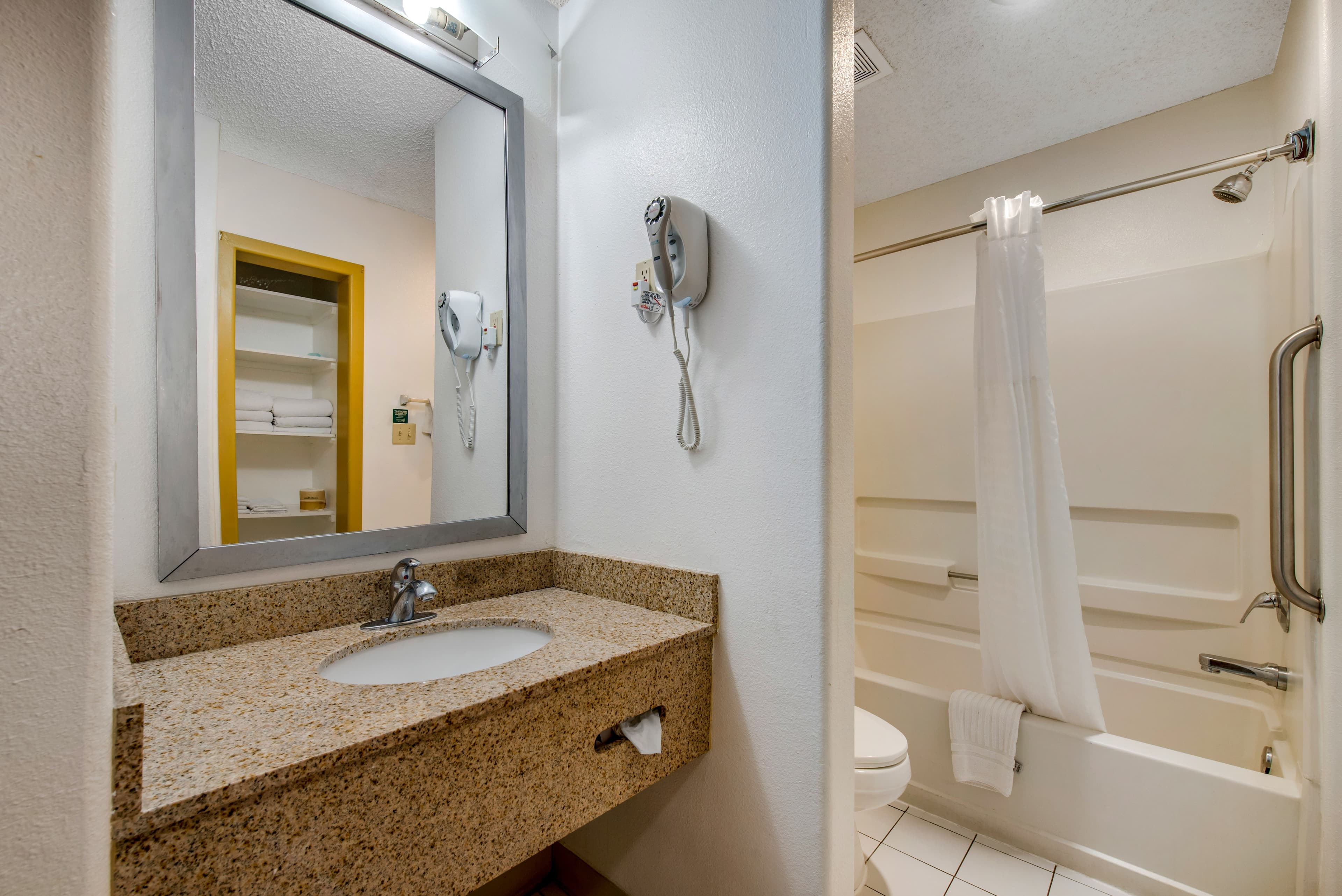 Comfort Inn Denver Southeast Area — 16