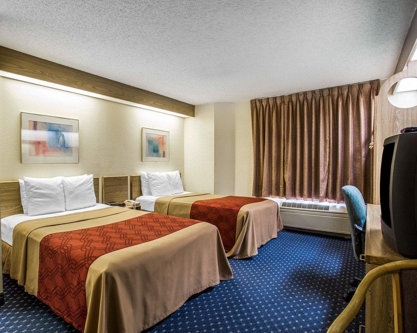 Econo Lodge Denver International Airport - Image 2