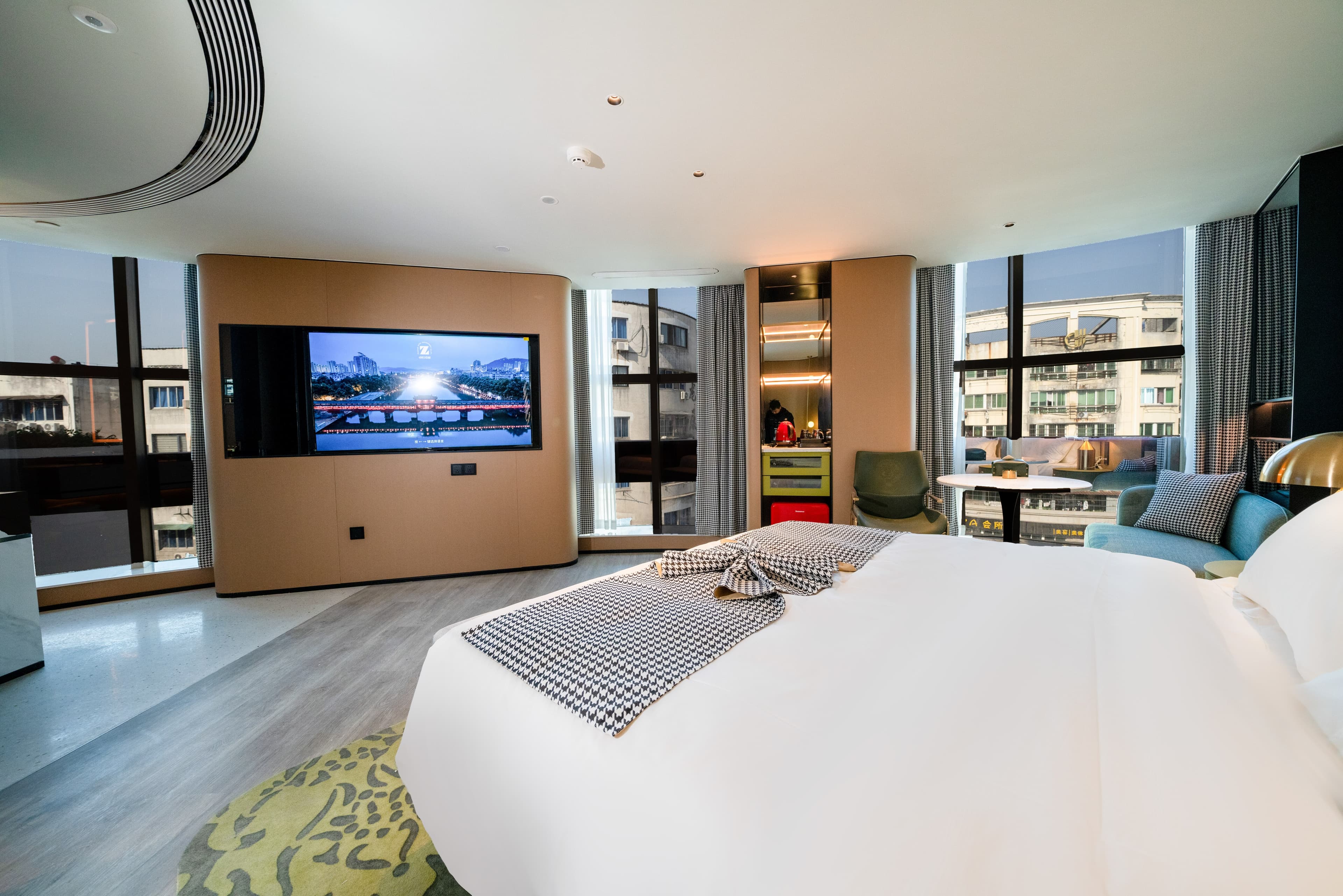 Quality Hotel Wuyi - Image 5