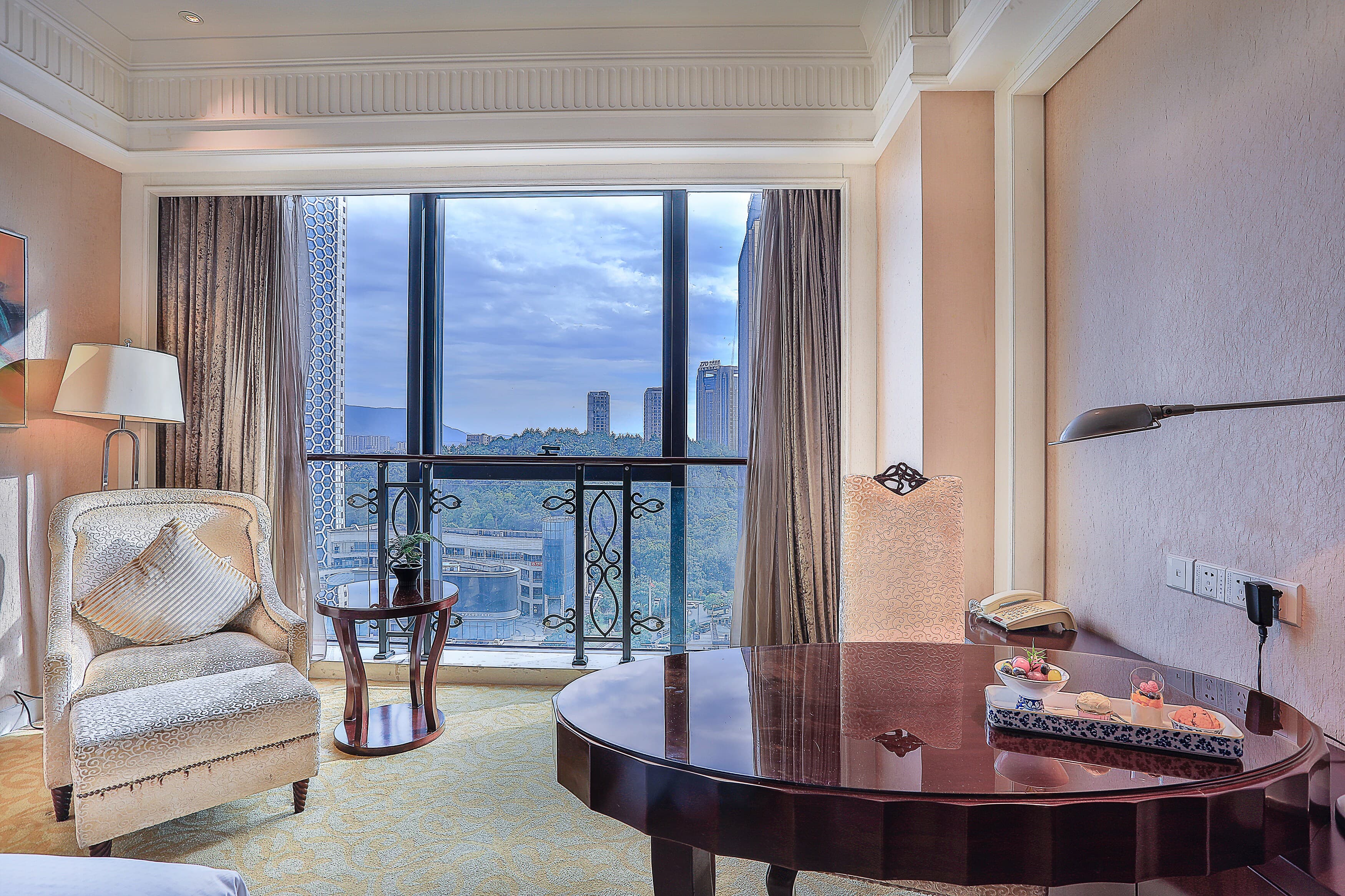 SSAW Boutique Hotel Tonglu World Trade - Image 4