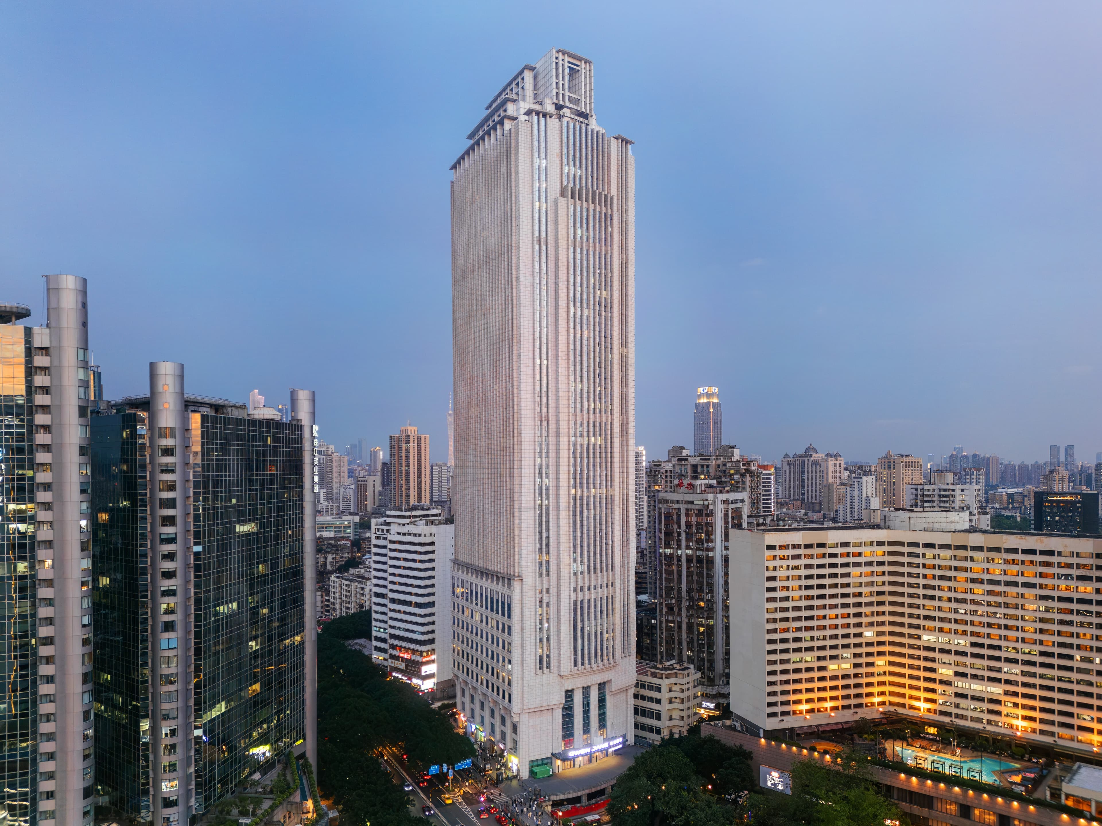 Guangzhou Taojin Metro Station Zhengjia Huanshi Centre GWEN JANE Hotel - Image 1