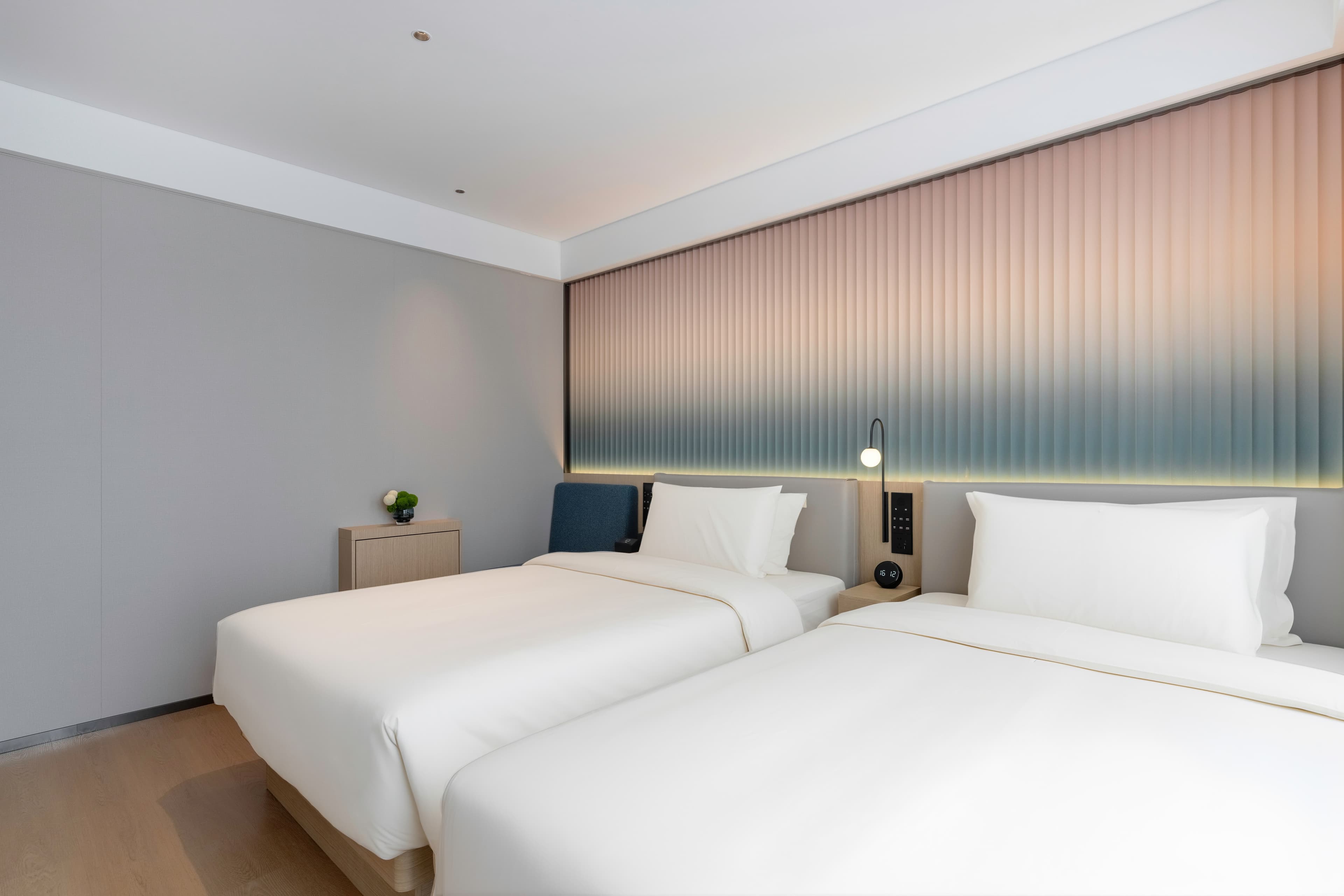 Guangzhou Shangxiajiu CYBO Unting Shangpin Hotel — 27