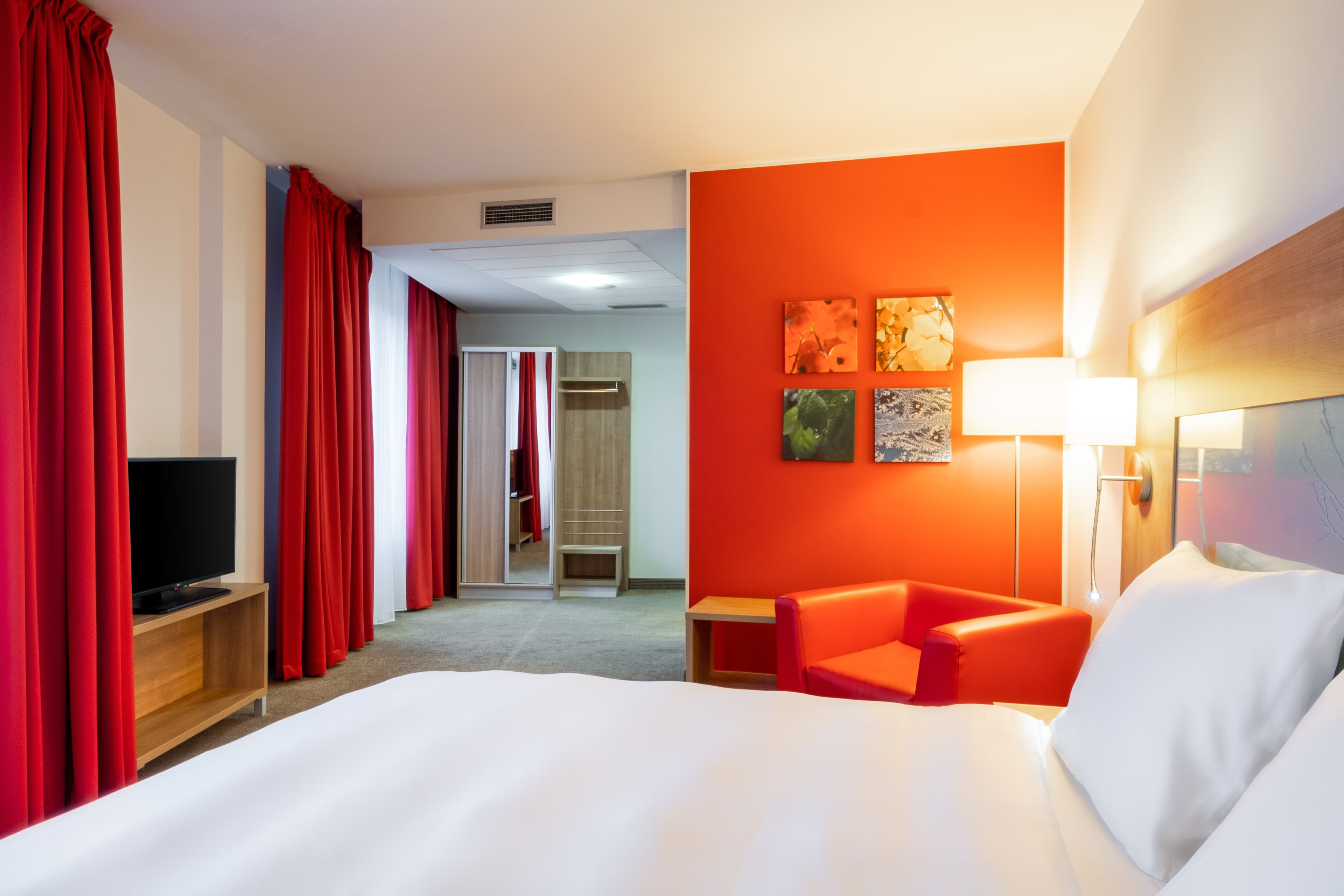 Quality Hotel Ostrava City - Image 4
